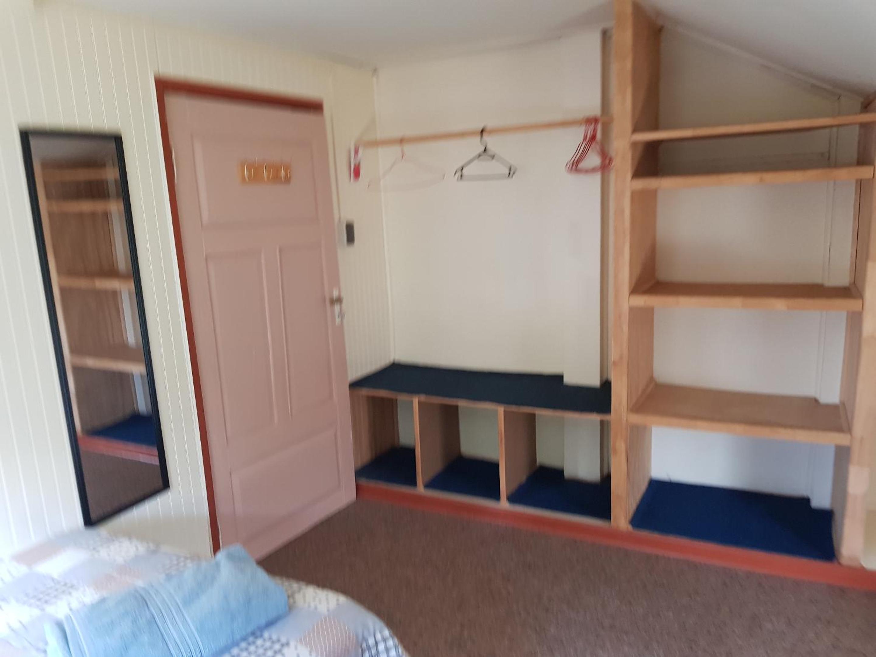 Basic Triple Room photo 3