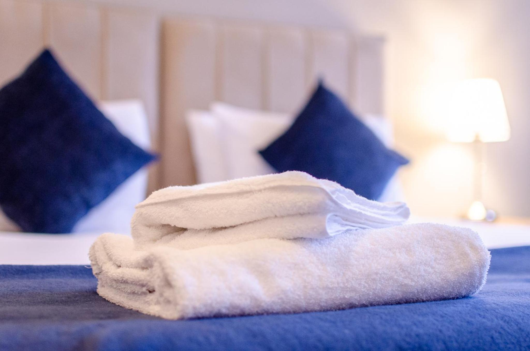 Double or Twin Room with Private Bathroom