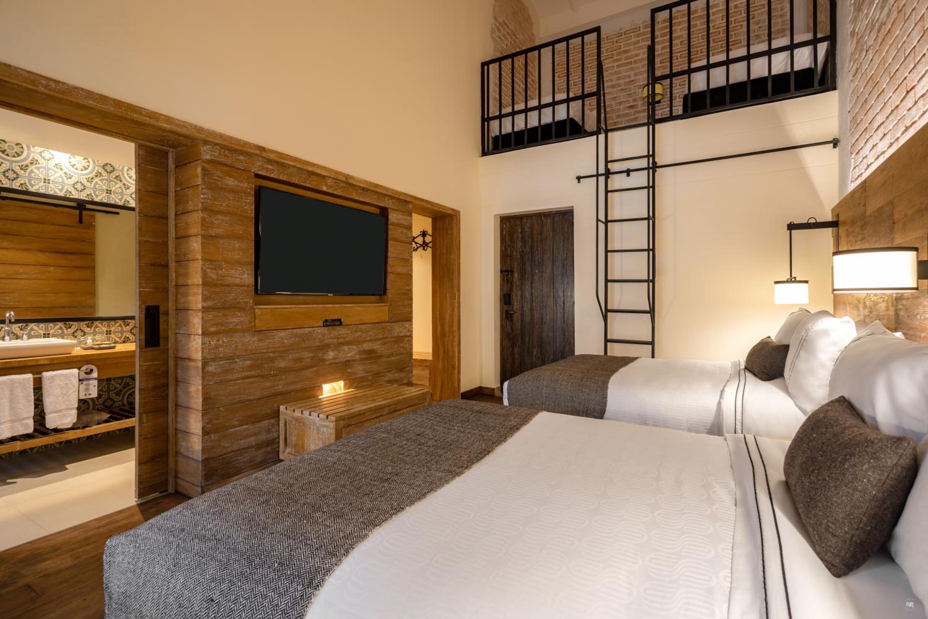 Superior Quadruple Room