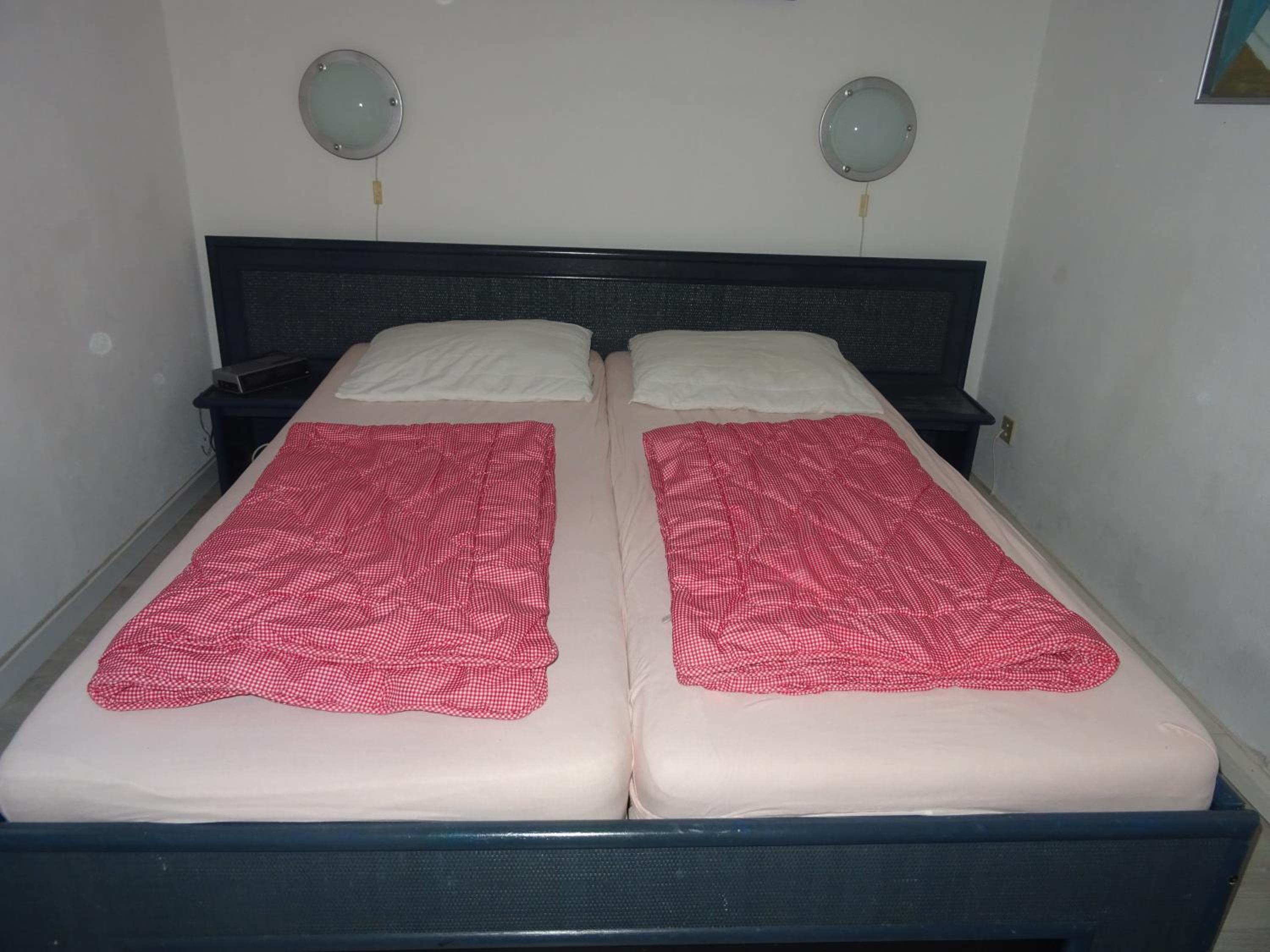 Three-Bedroom House - Photo 1