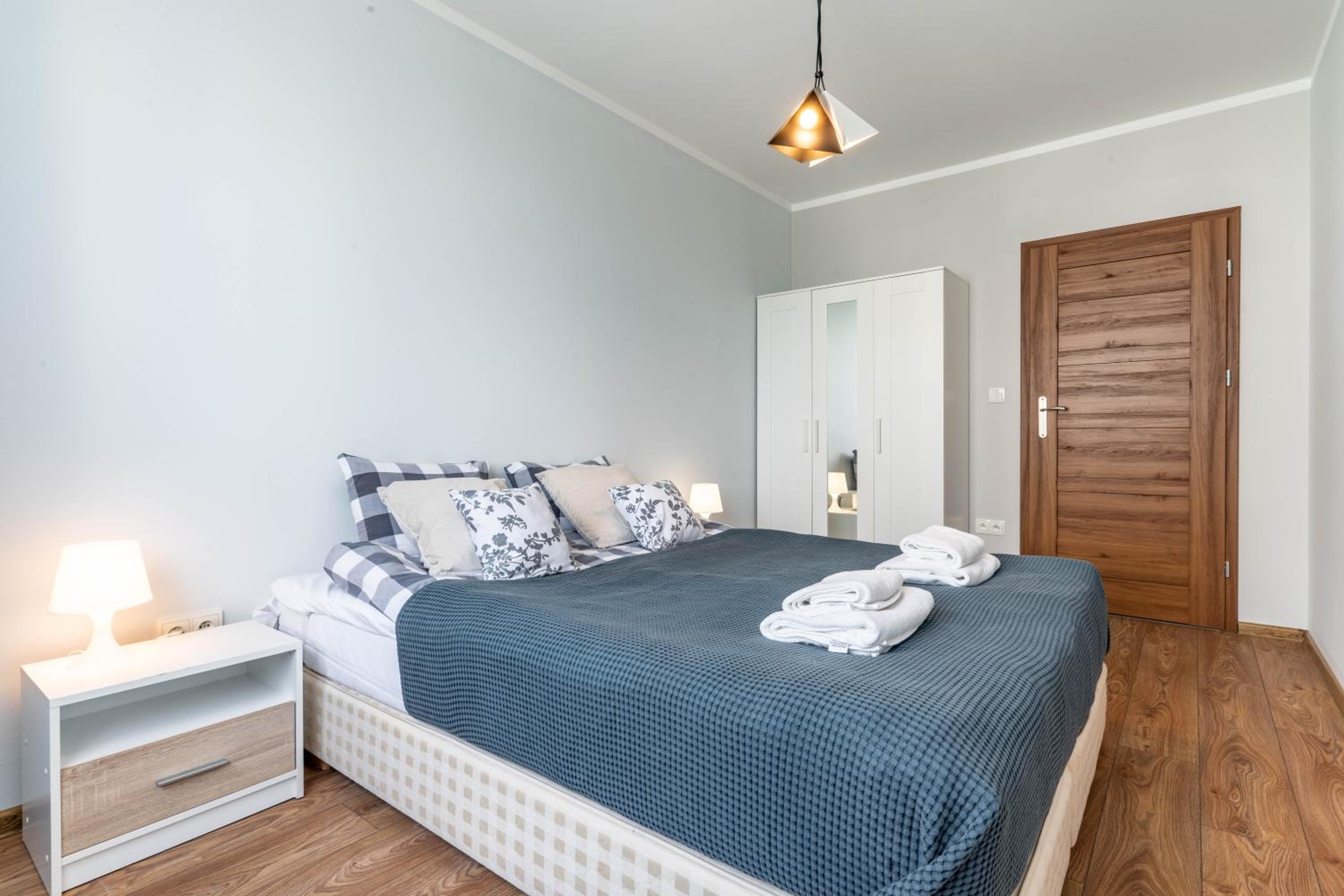 Apartament z 1 sypialnią i balkonem - 9 photo 2
