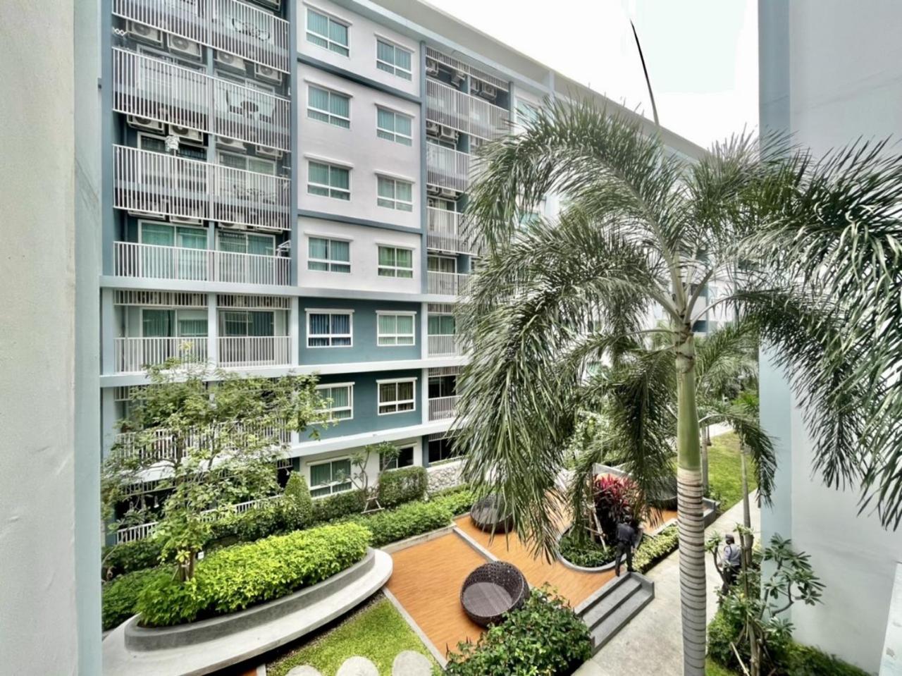 Apartment with Garden View - Photo 3