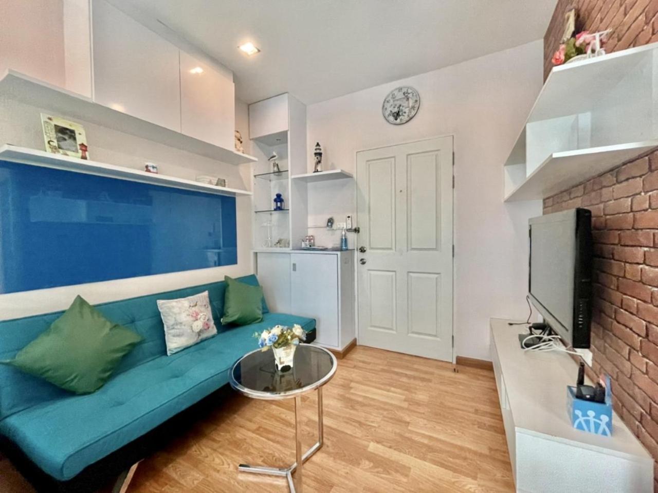 Apartment with Pool View  - Photo 37