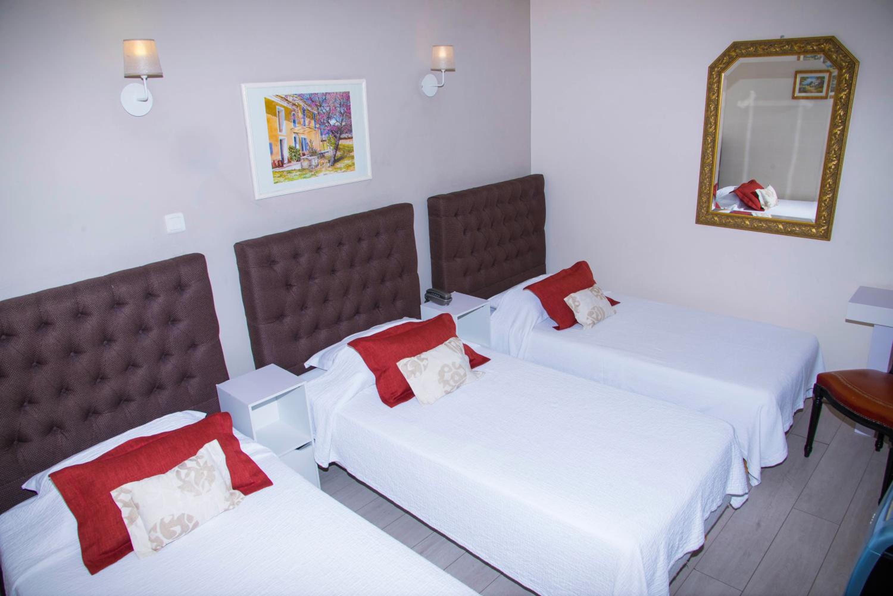 Triple Room photo 2