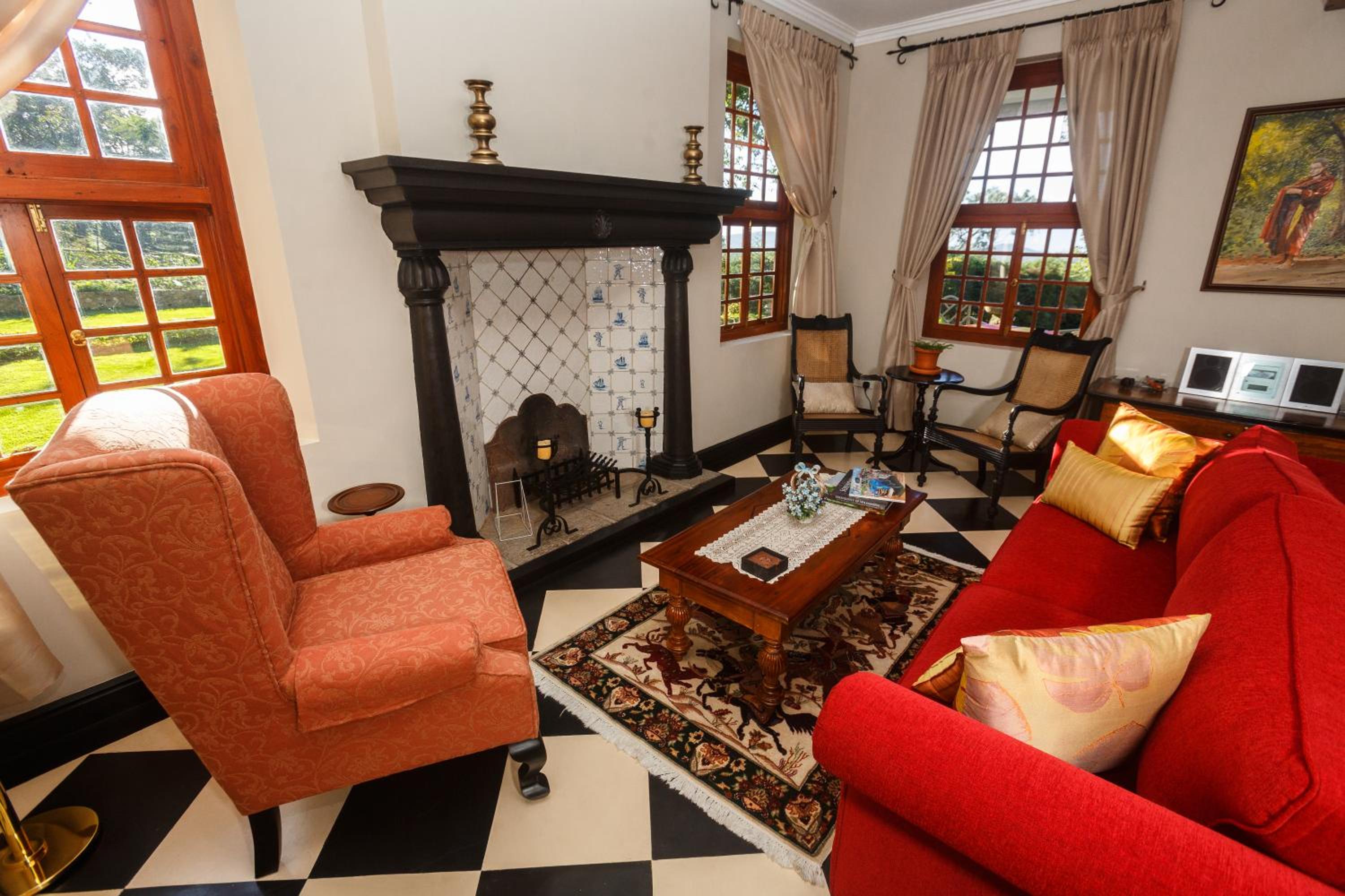 Villa photo 1