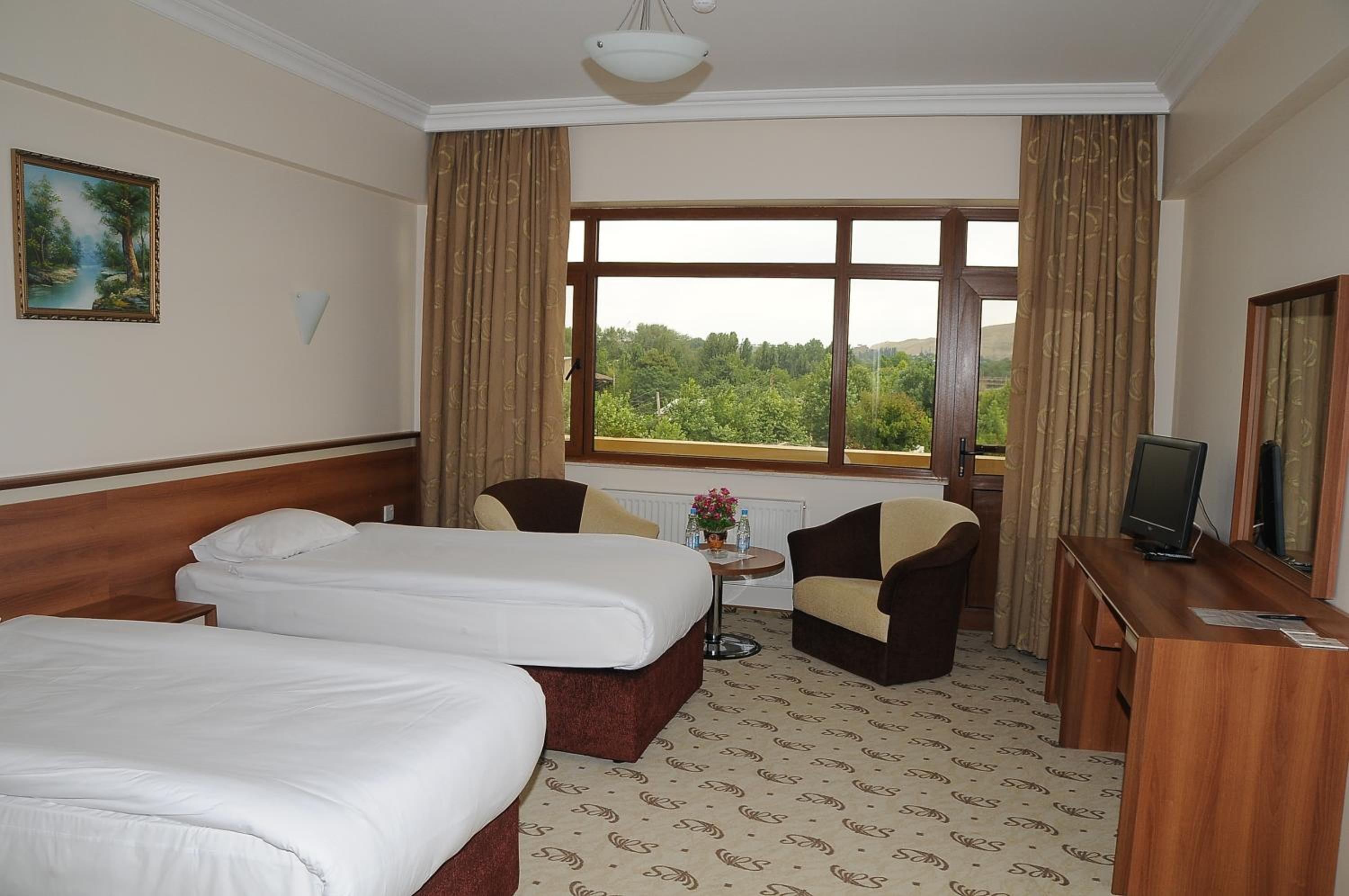 Standard Double or Twin Room with Balcony photo 1