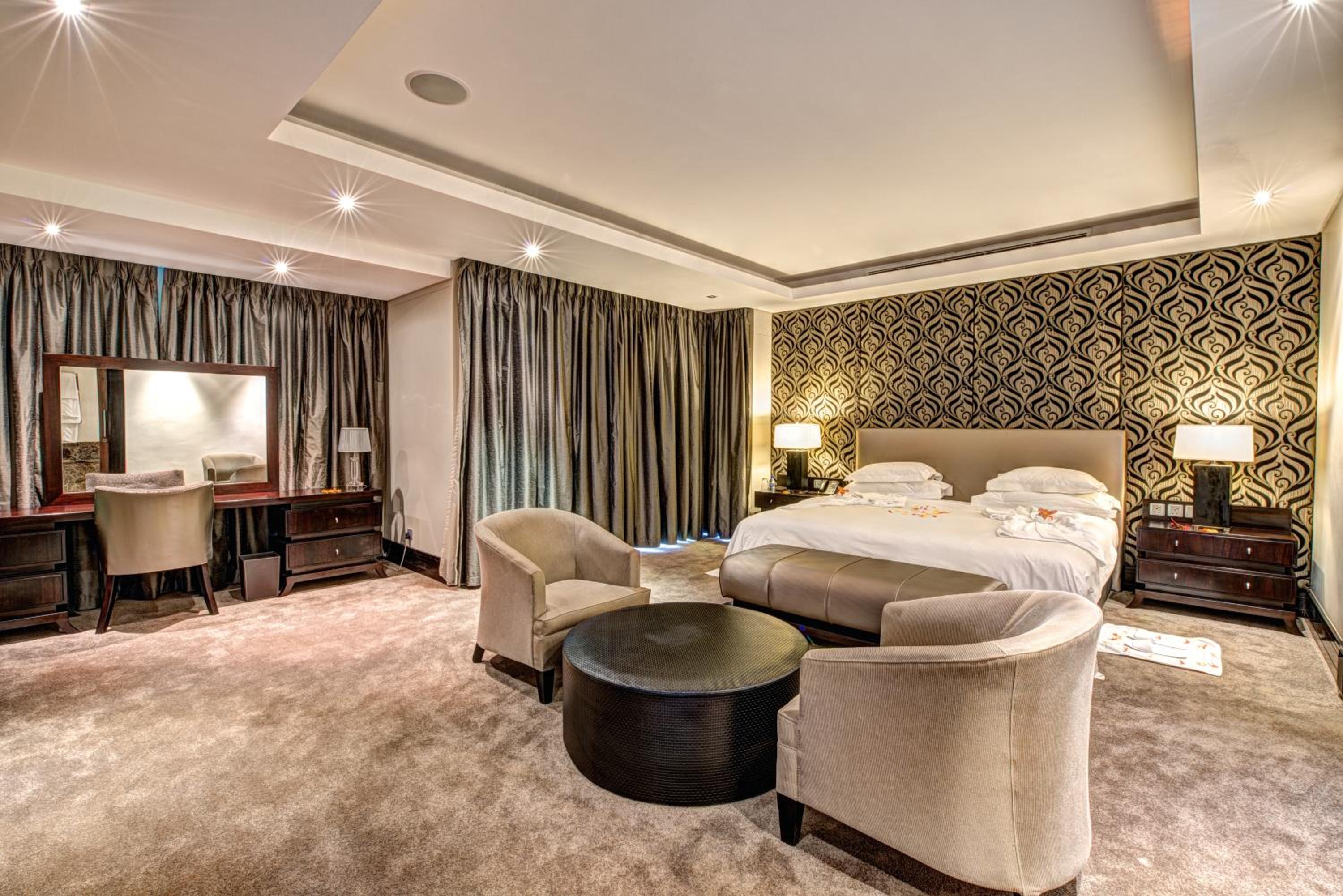 Presidential Suite photo 3