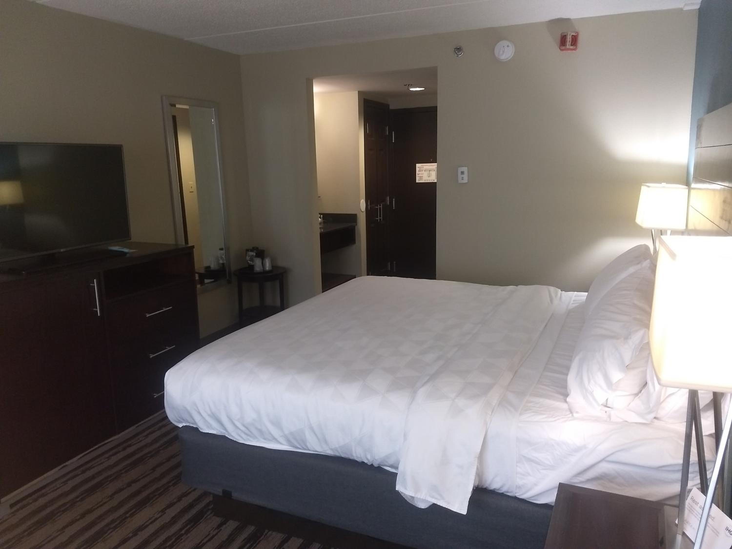 Standard King Room - Photo 1