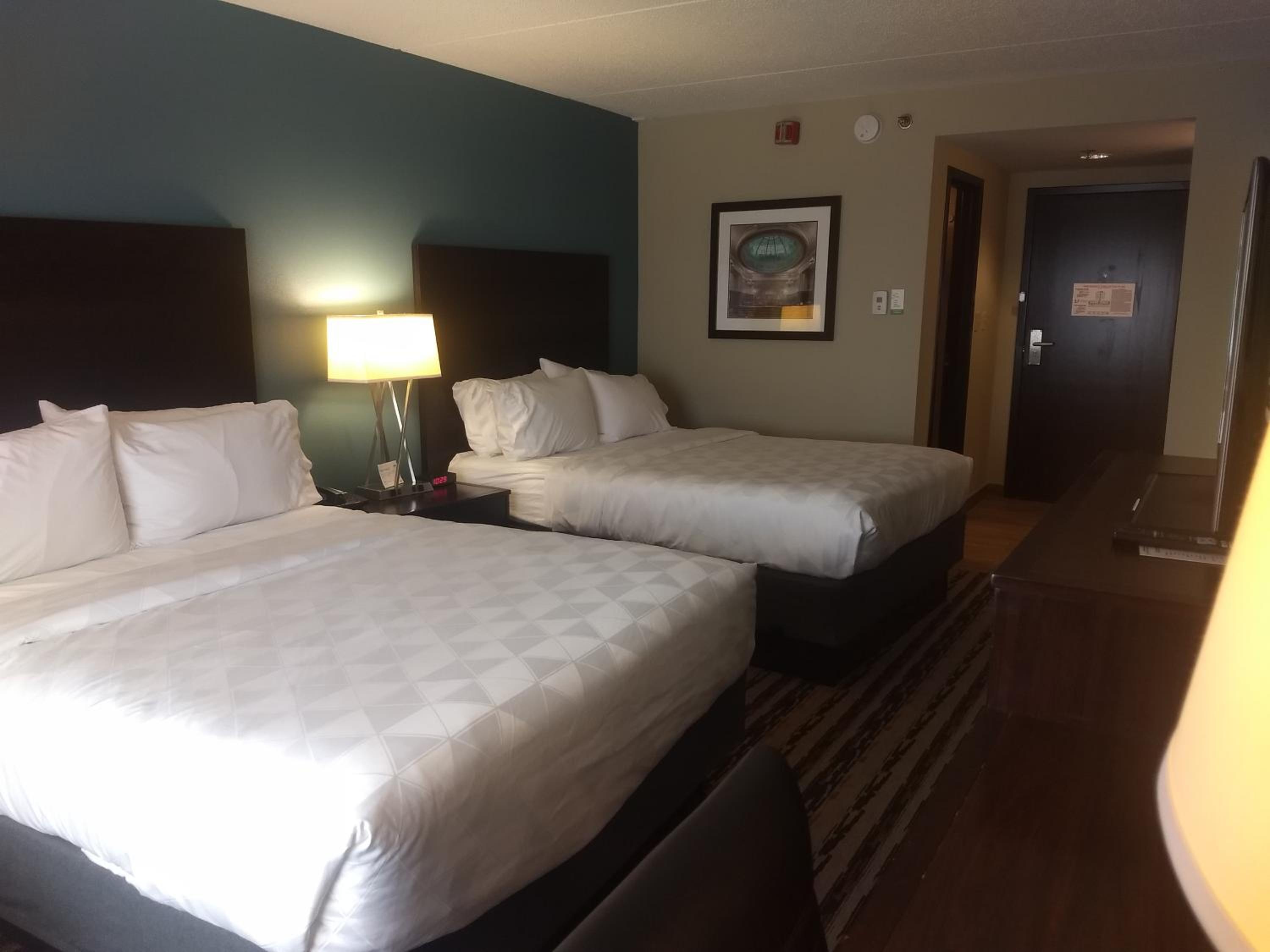 Standard Queen Room with Two Queen Beds - Photo 1