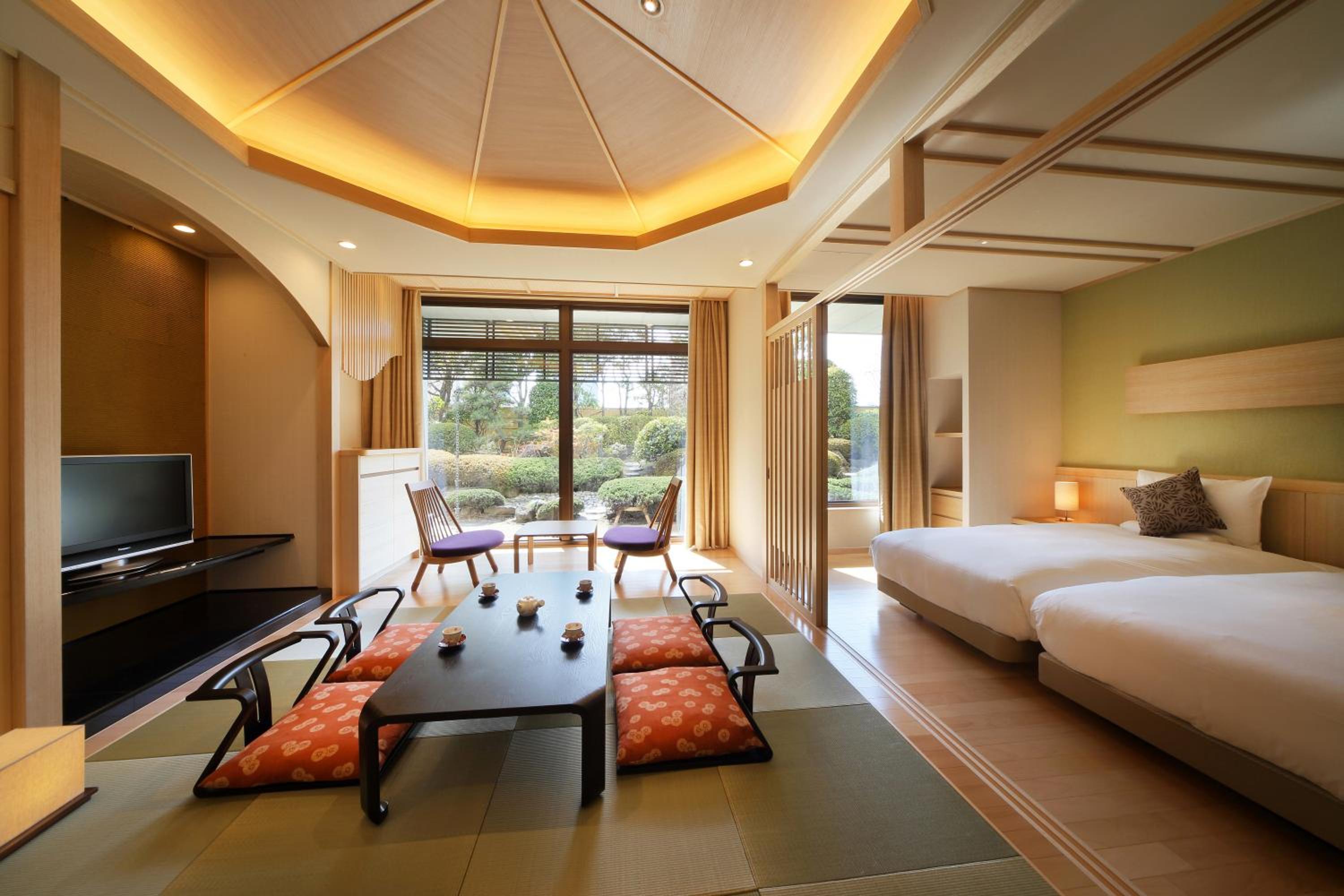 Japanese-Style Suite - Kiri - Non-Smoking