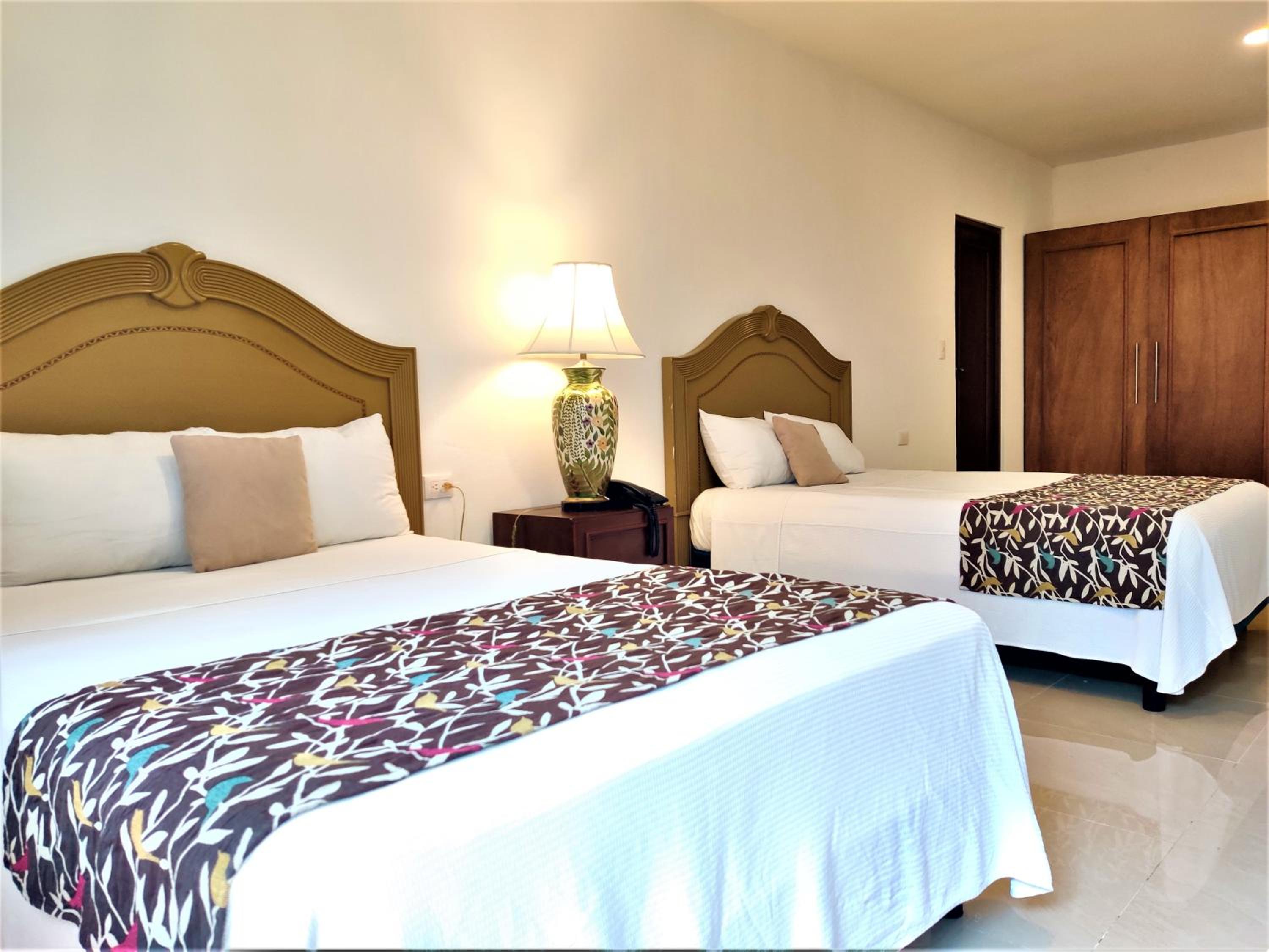 Deluxe Double Room - Photo 2