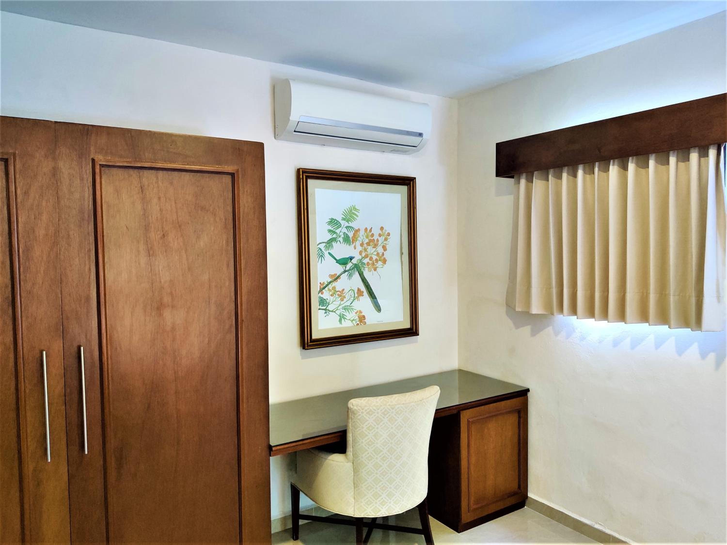 Deluxe Double Room - Photo 9