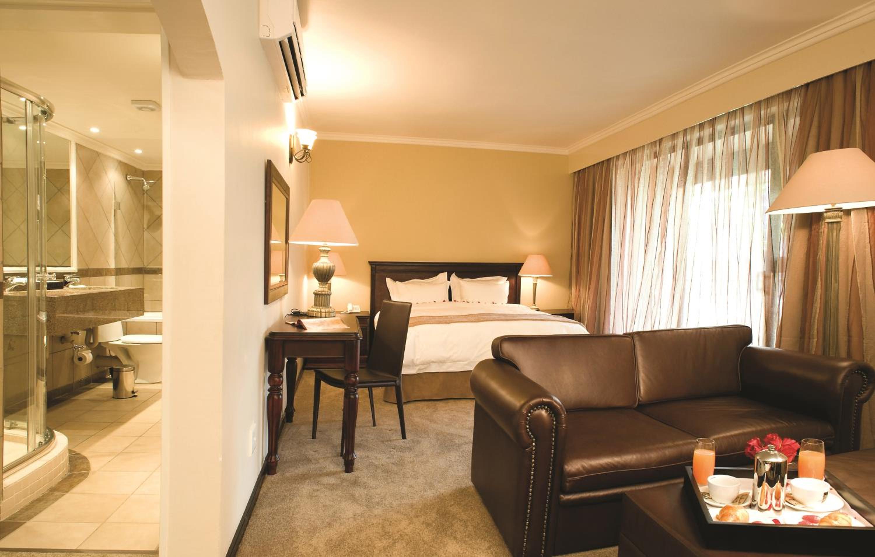 Standard King Room