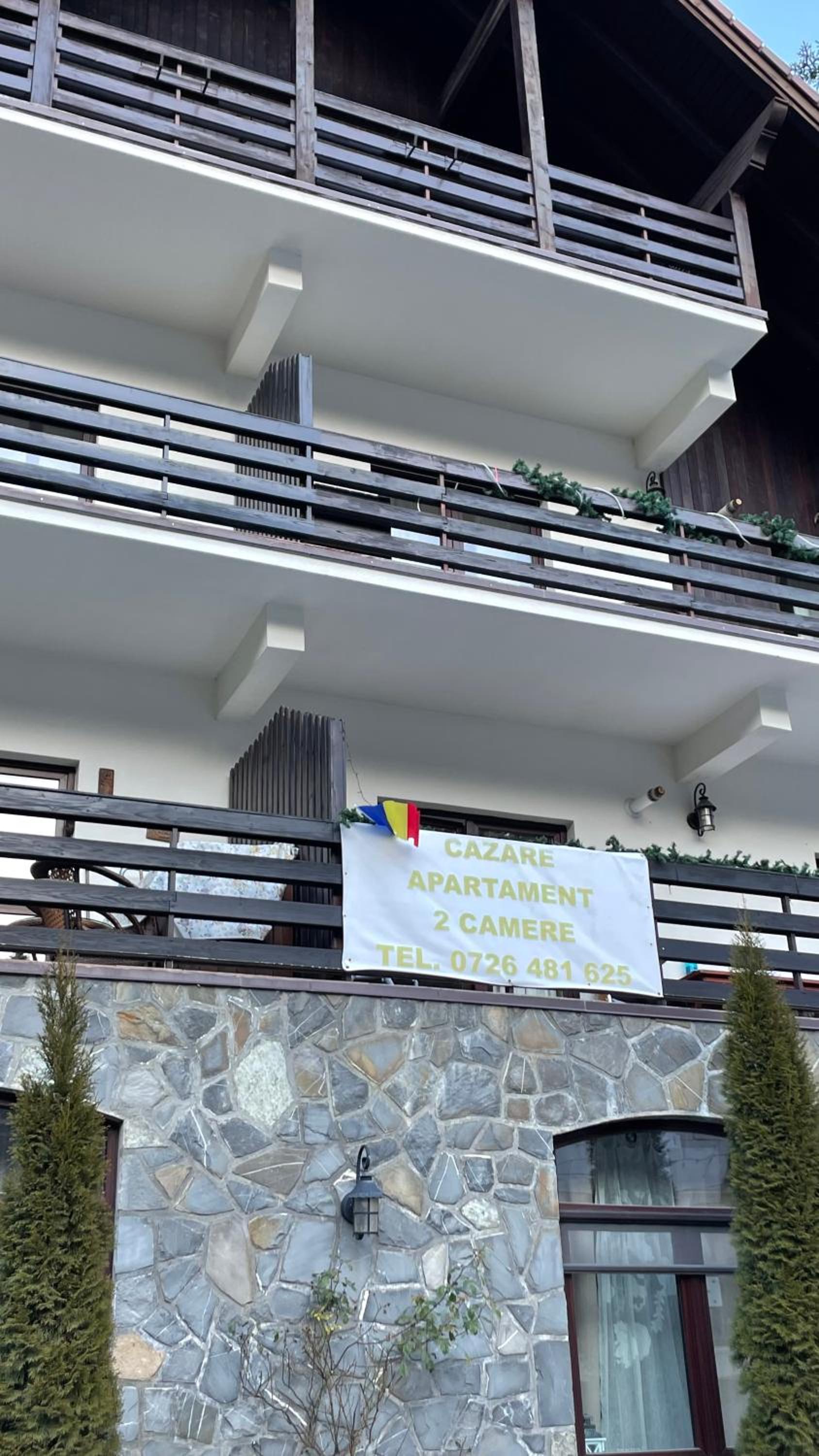 Apartment with Terrace - Photo 19