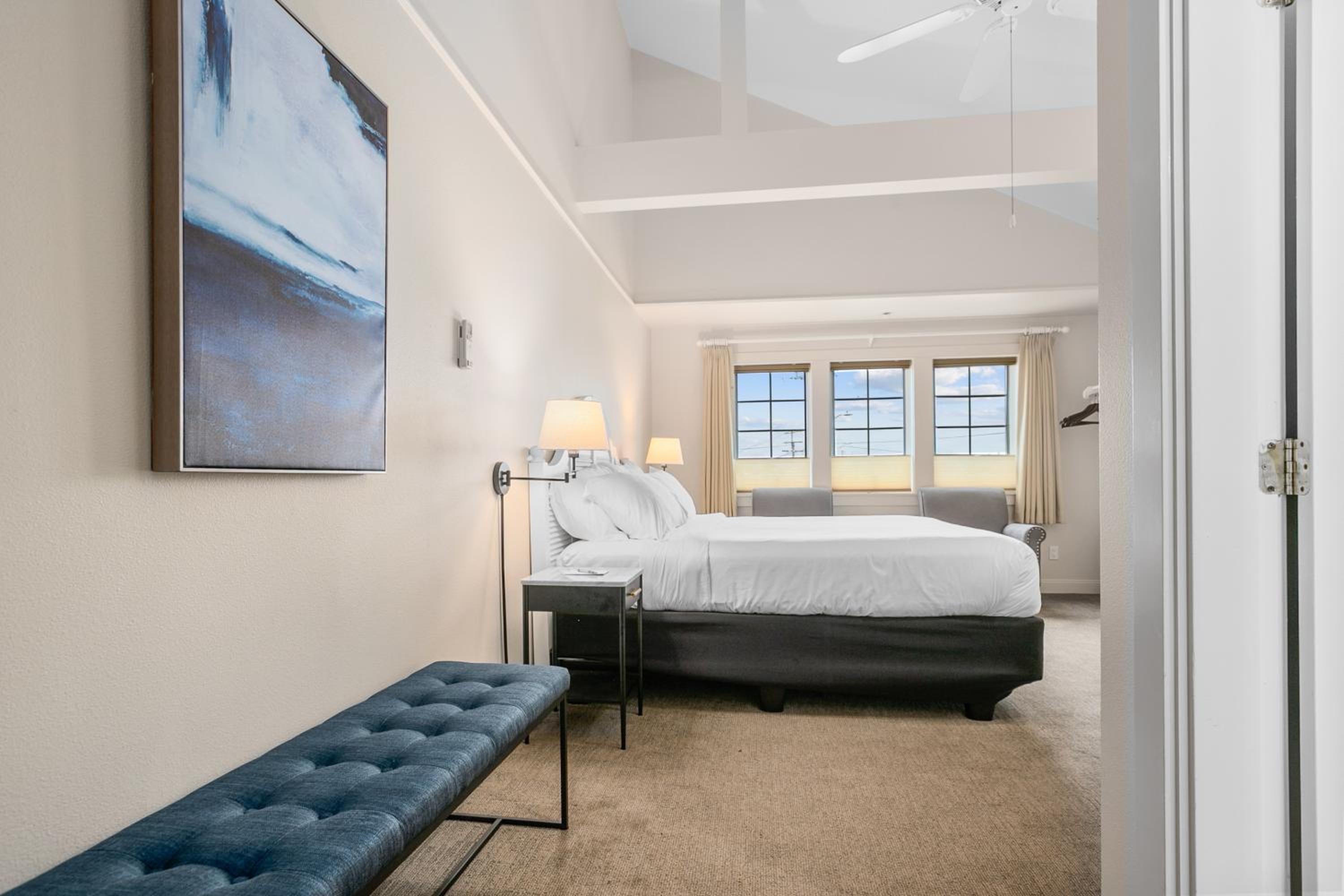 Saratoga Inn, Bilde 5