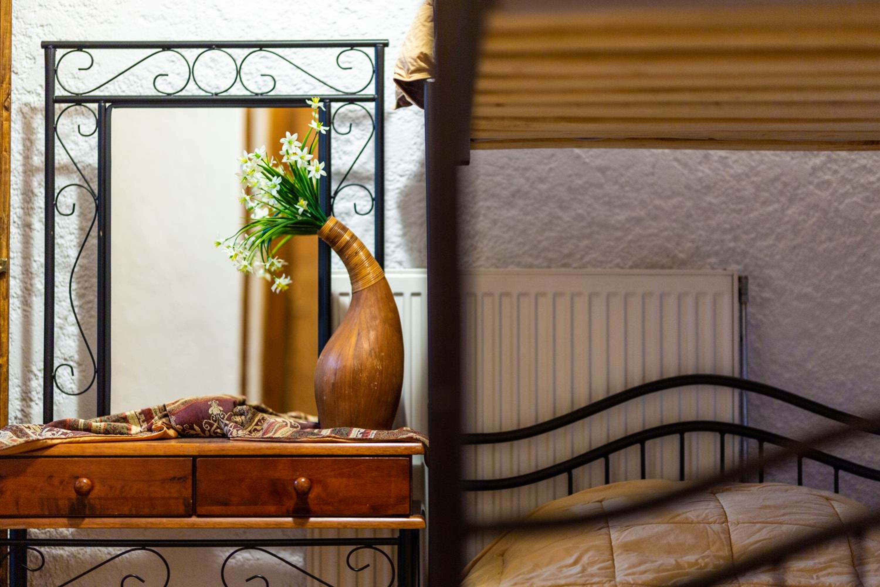 Double Room - Photo 2