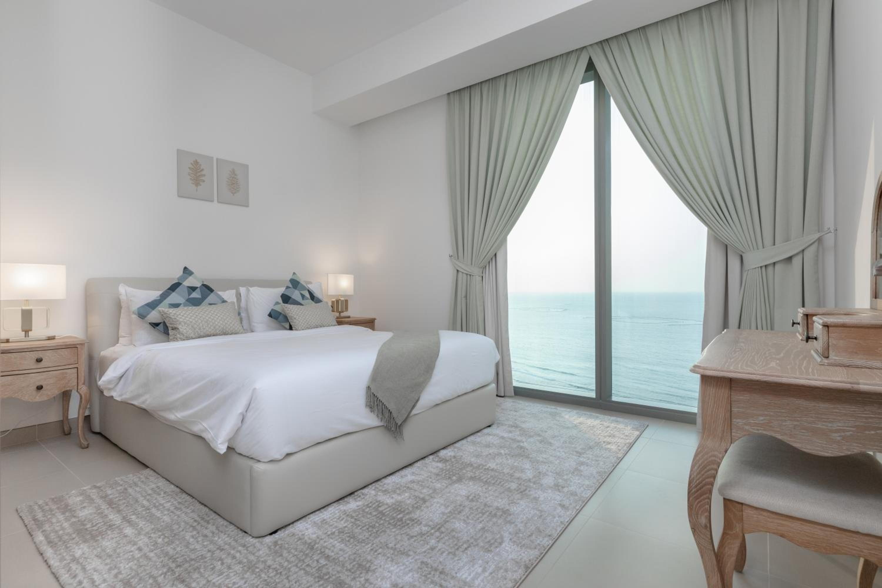 Apartment with Sea View photo 2