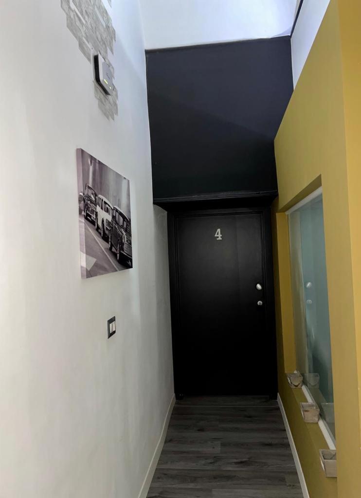 Deluxe Room (2 Adults + 1 Child) - Photo 14