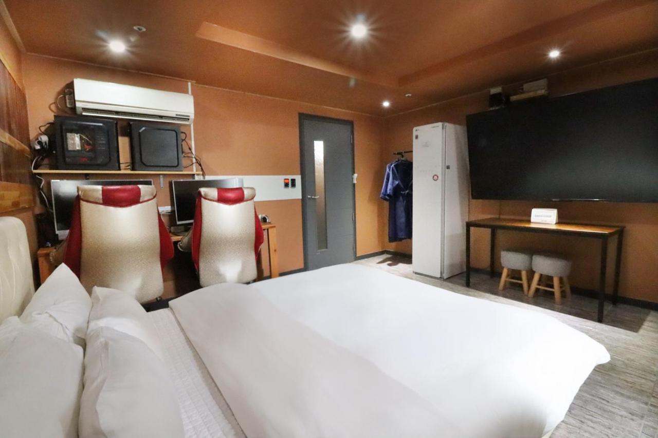 Deluxe Suite photo 3