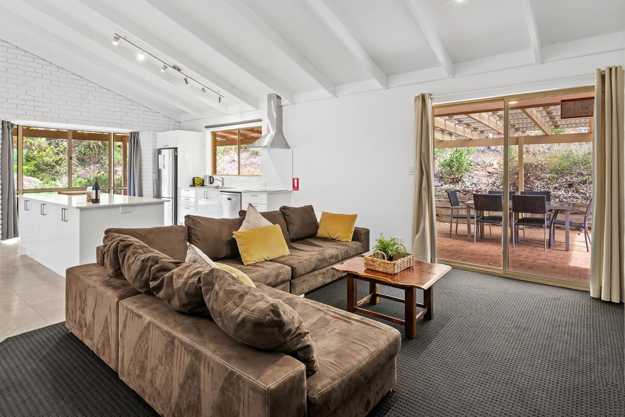 Three-Bedroom House photo 2