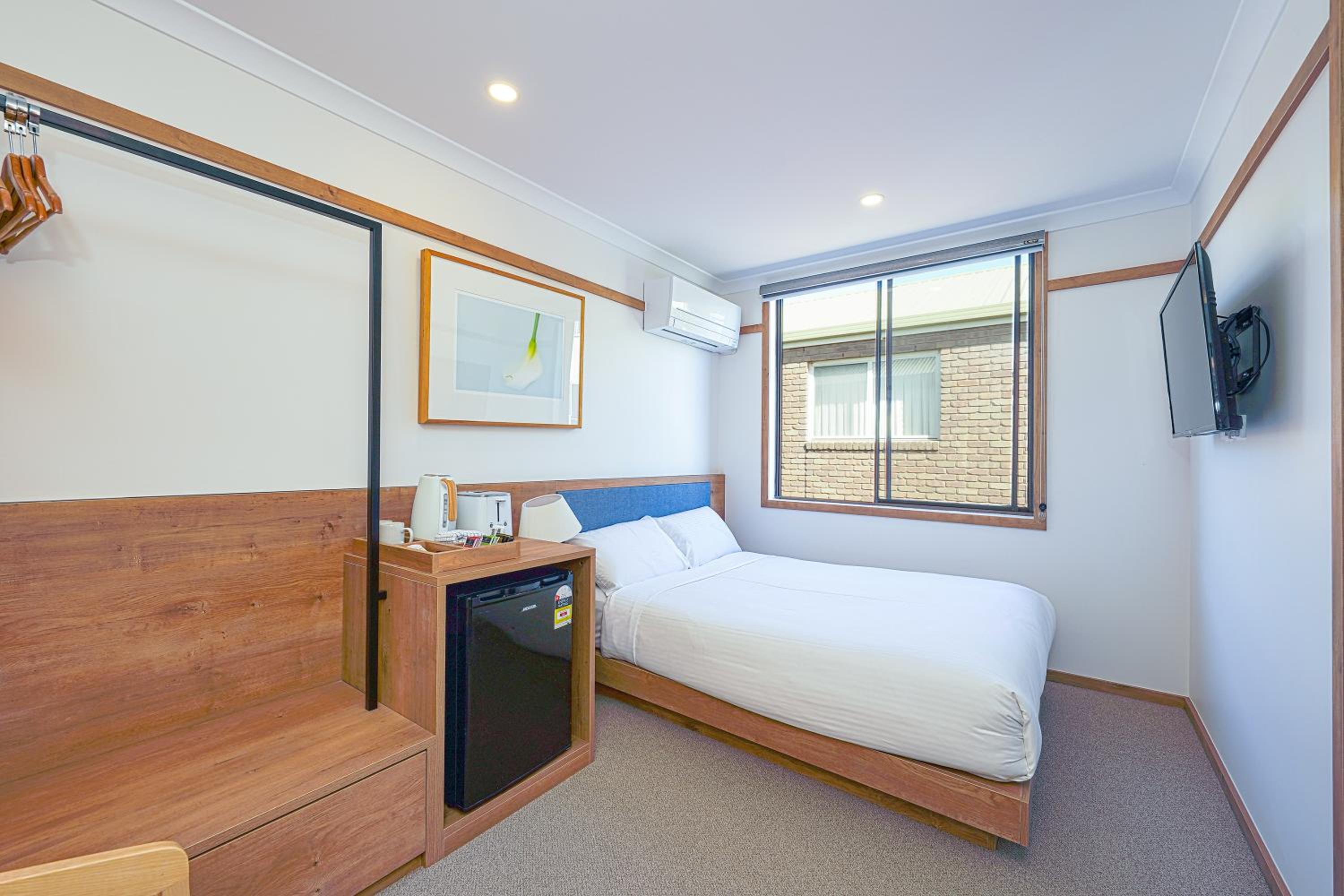 Small Double Room photo 1