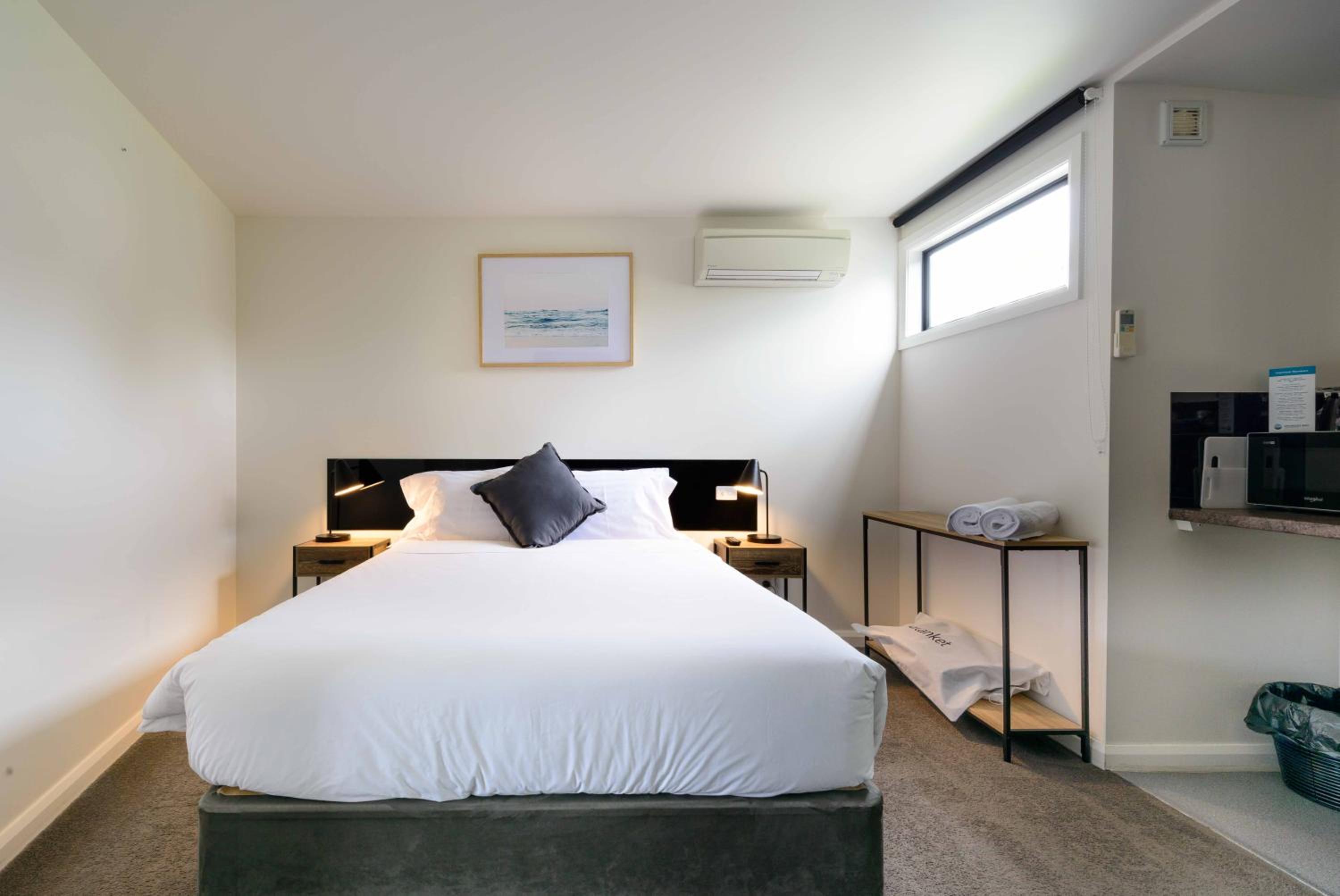 Studio Motel Room - Photo 2