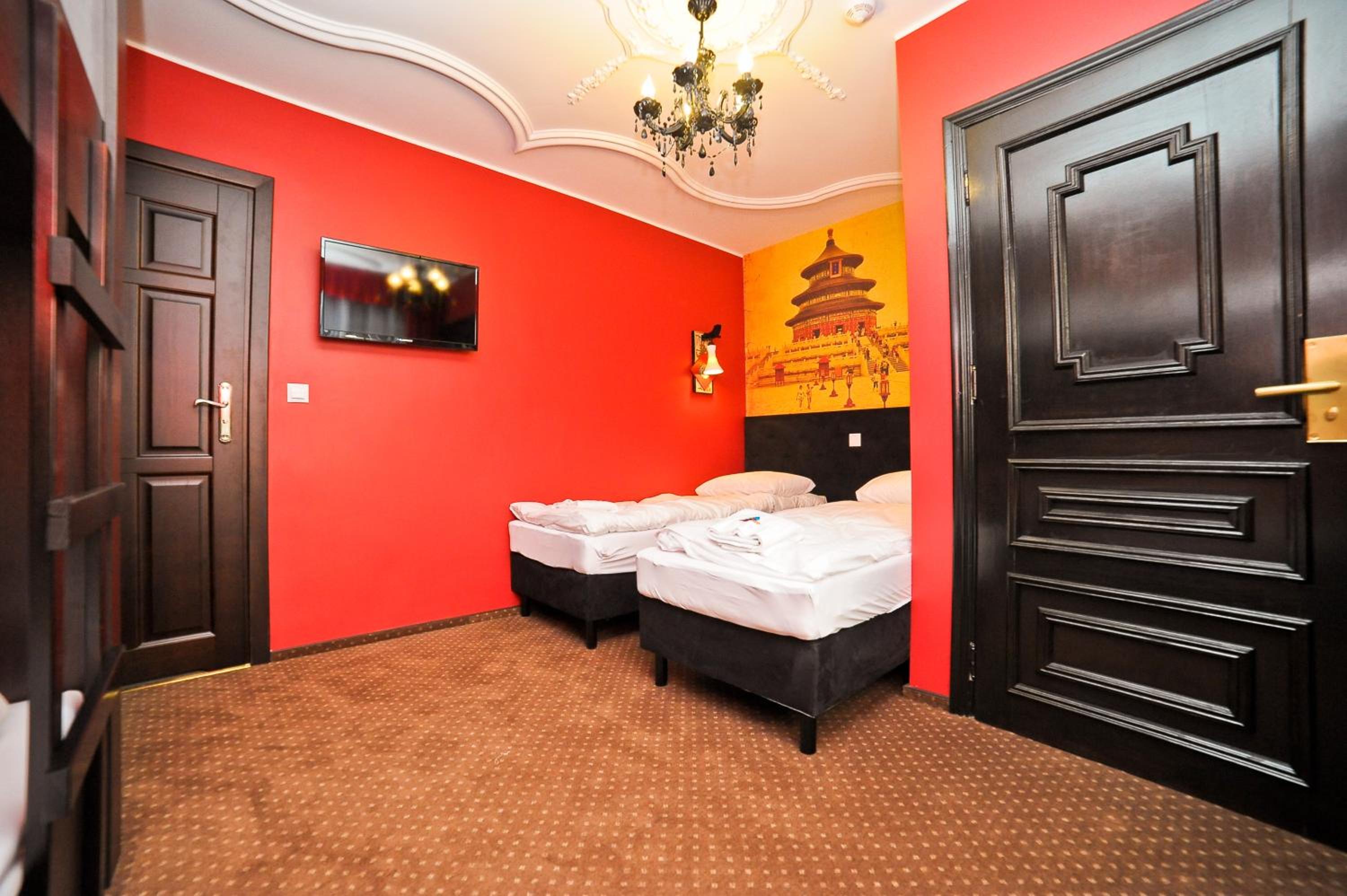 Quadruple Room - Photo 31