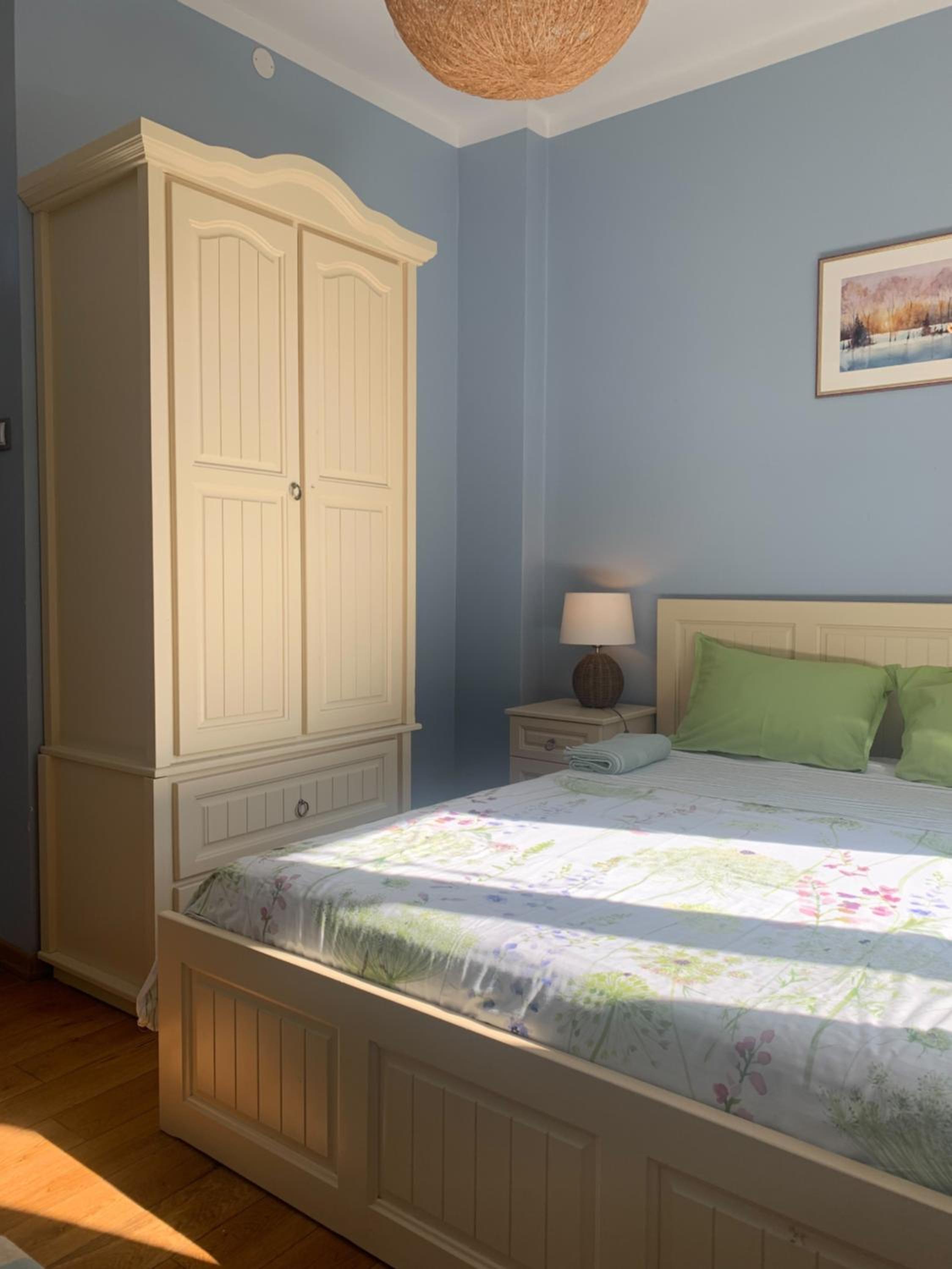 Triple Room with Private Bathroom - Photo 3