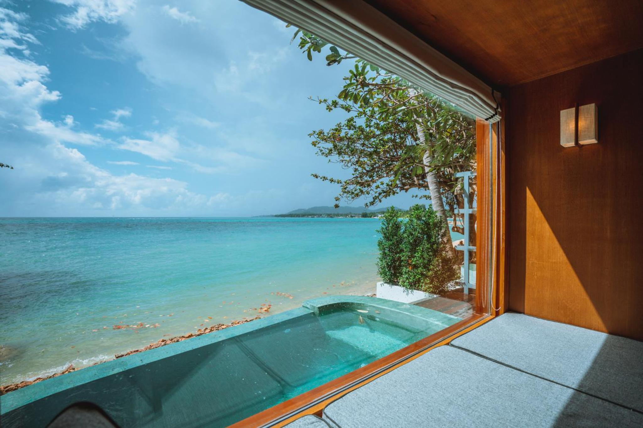 Premier Beachfront with Plunge Pool  - Photo 12