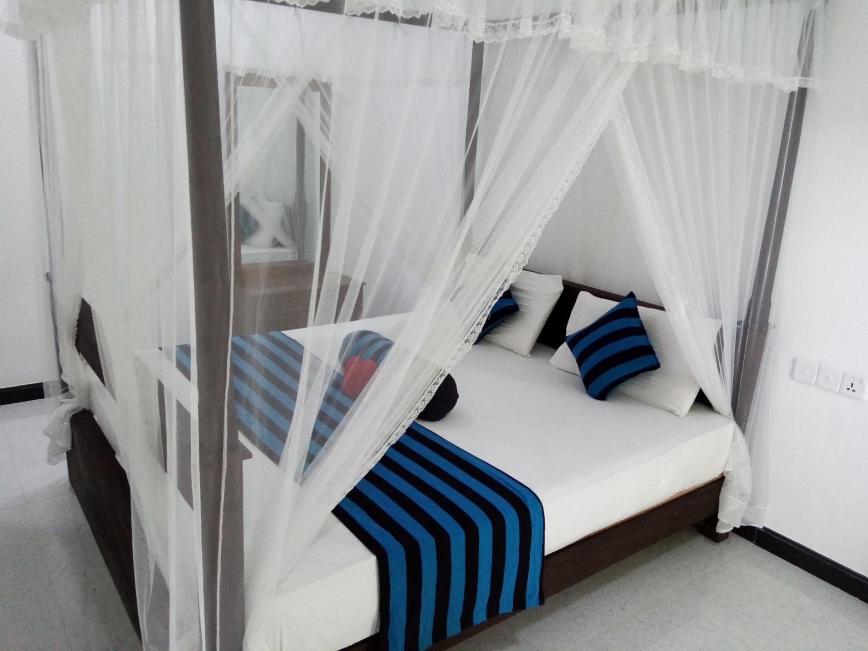 Deluxe King Room photo 3