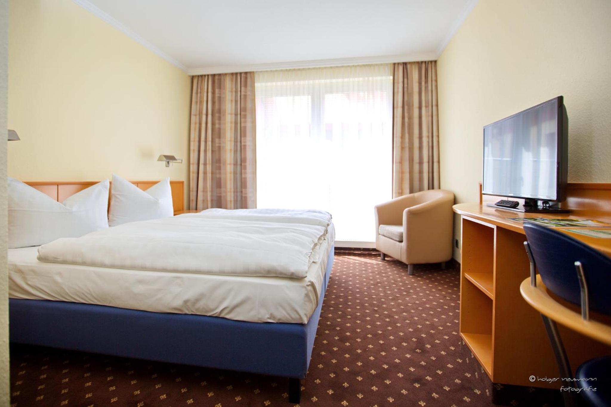 Standard Double Room photo 3