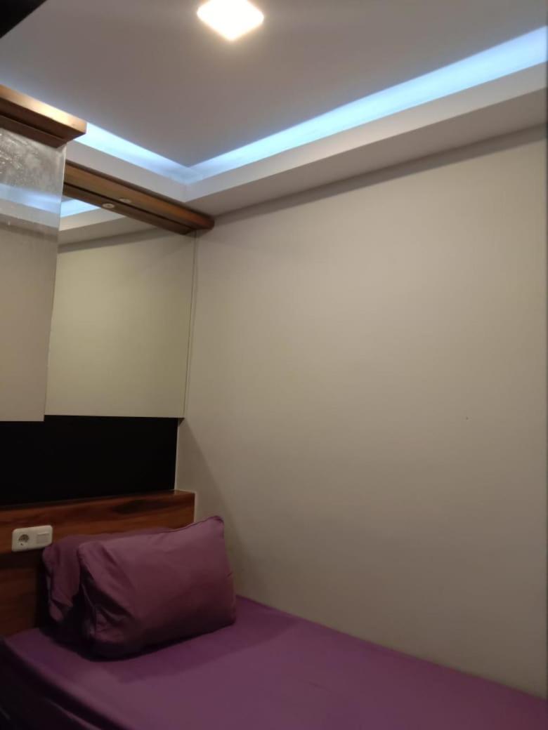 Two-Bedroom Apartment - Photo 4