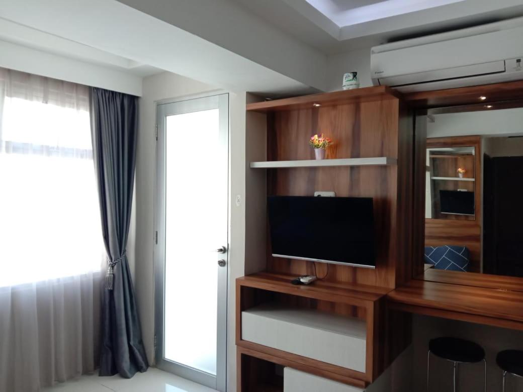 Two-Bedroom Apartment - Photo 9
