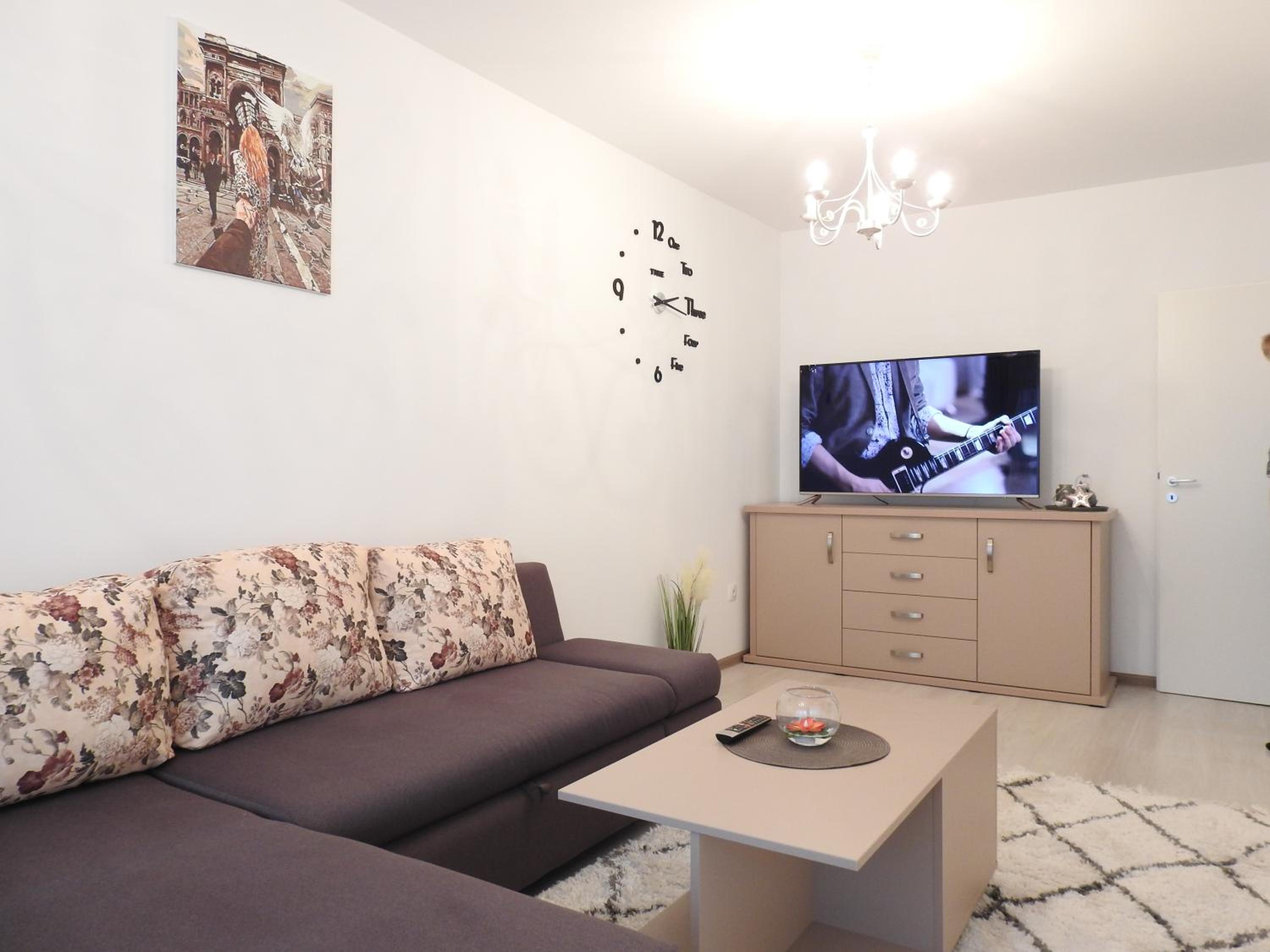 Deluxe Apartment - Photo 1
