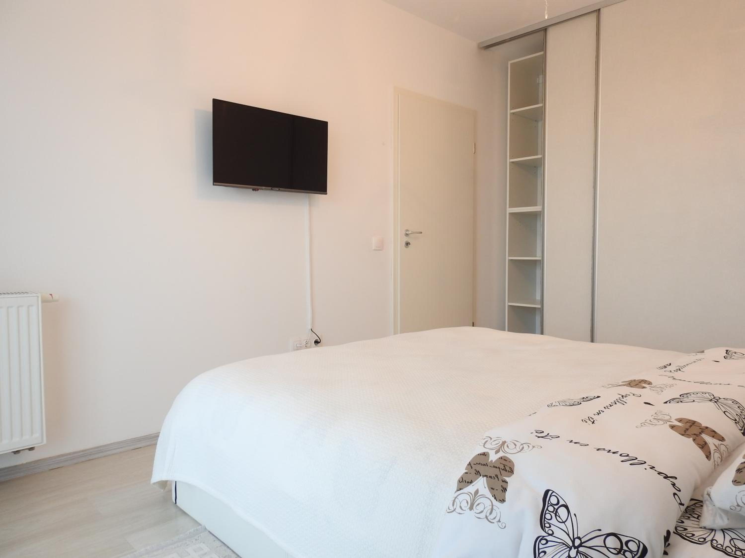 Deluxe Apartment - Photo 10