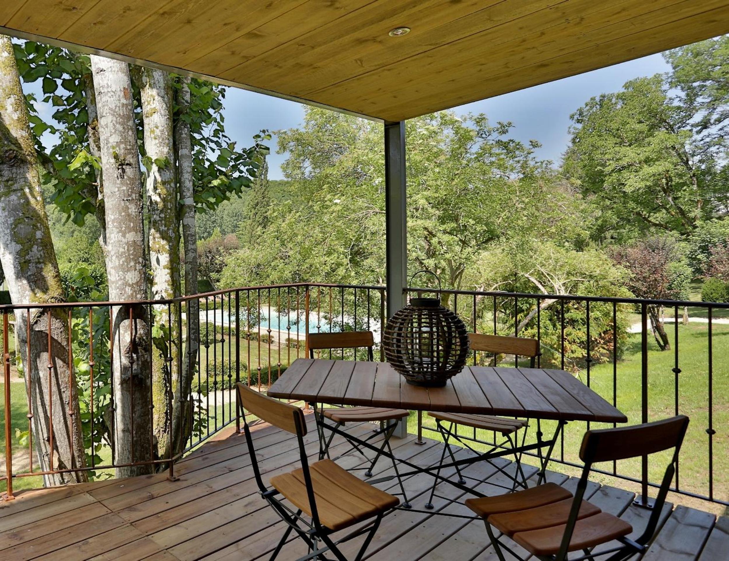 Lodge Suite - Photo 5