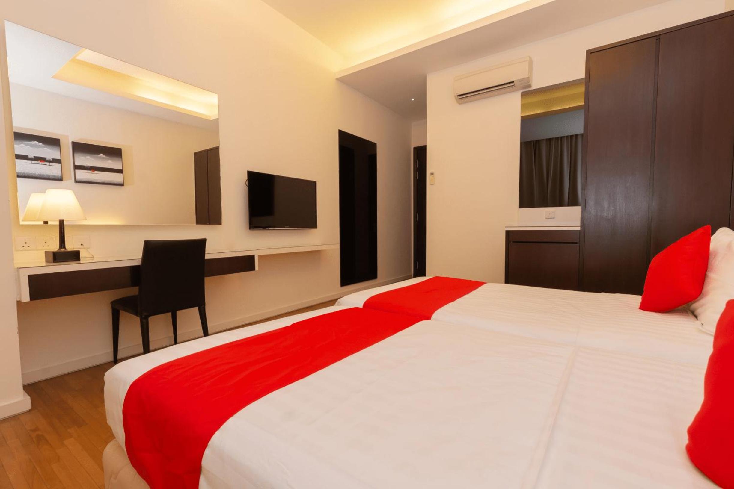 Deluxe Twin Room photo 2