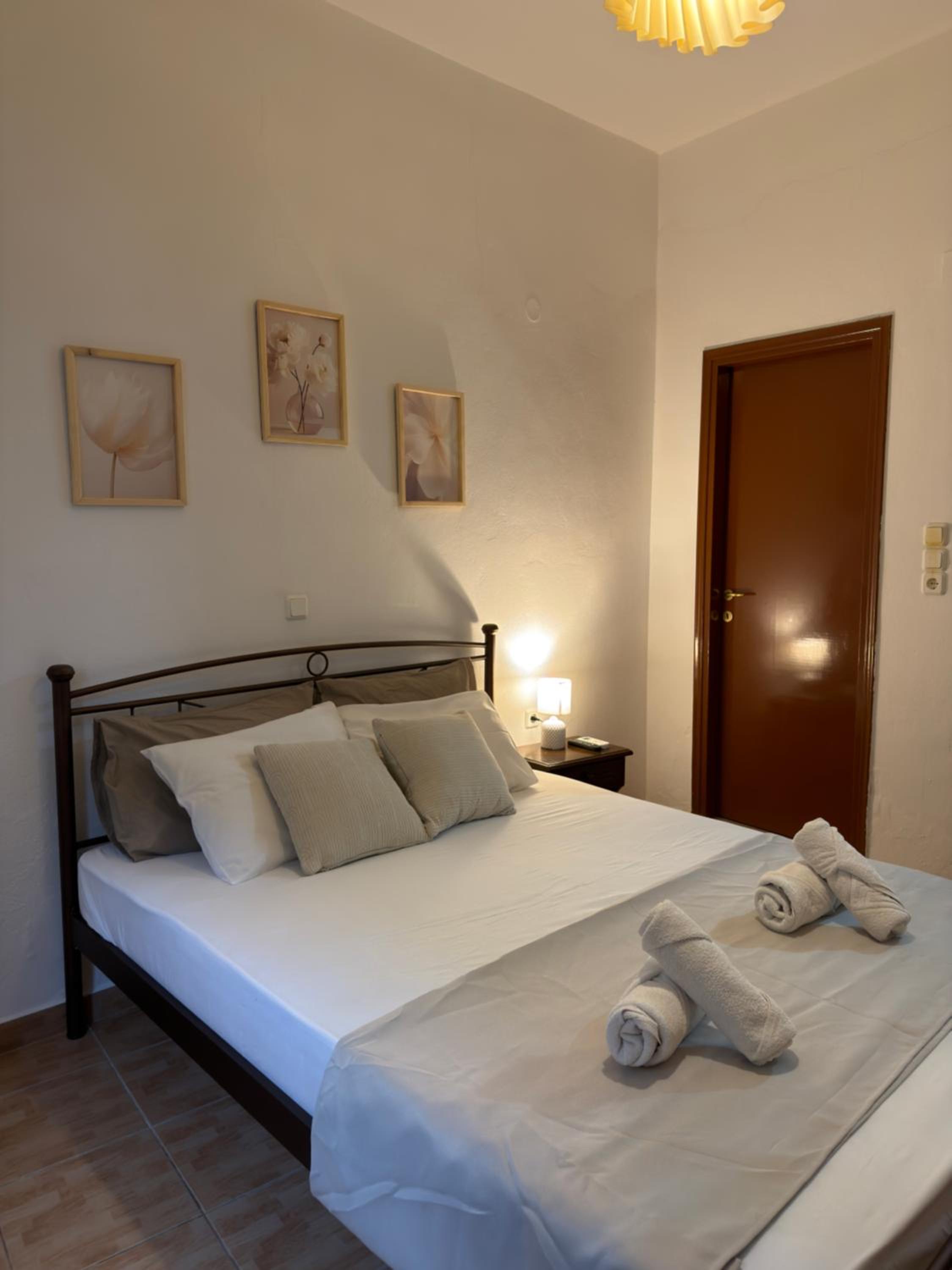 Budget Double or Twin Room photo 3