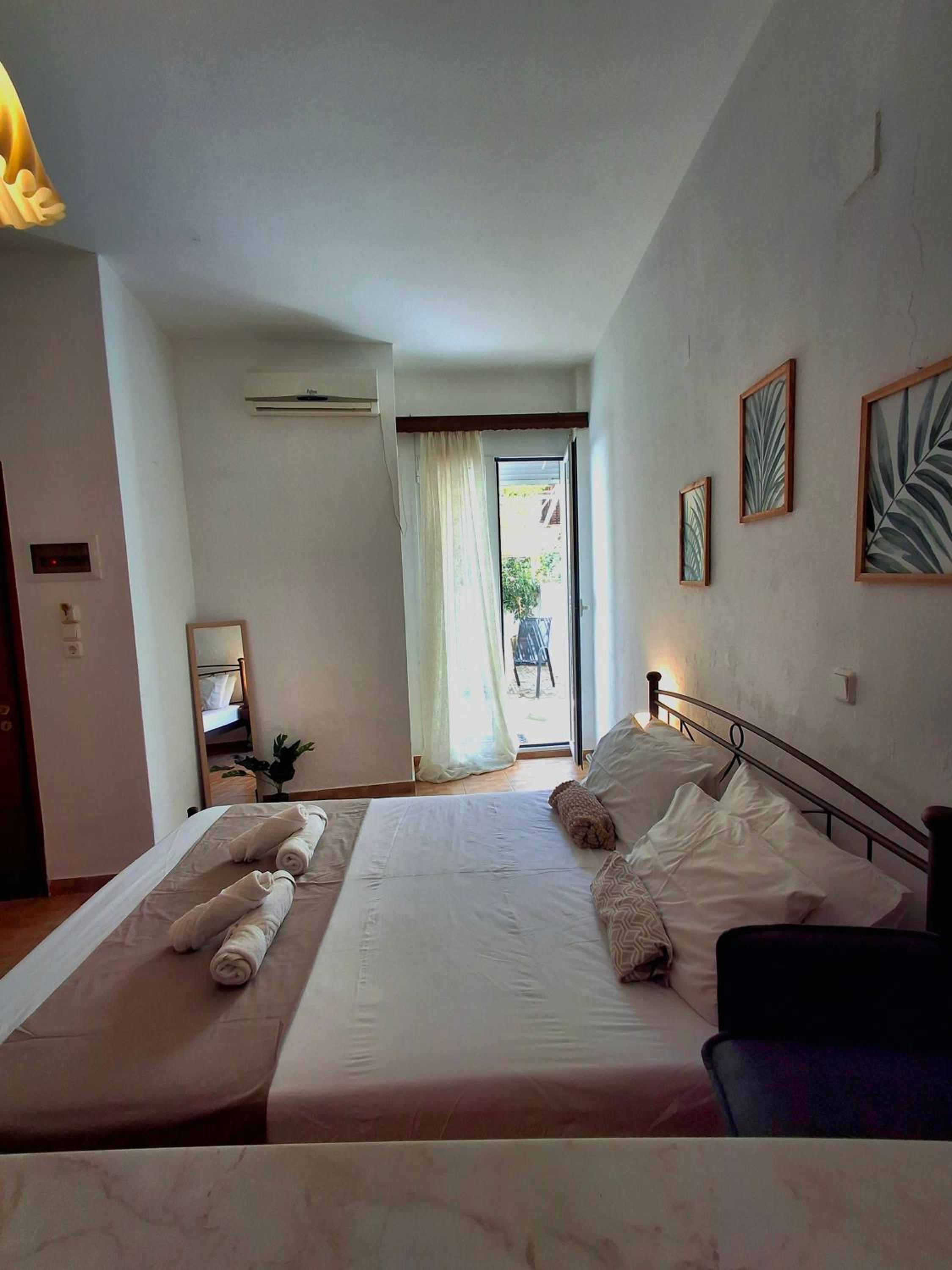 Double Room with Terrace photo 2