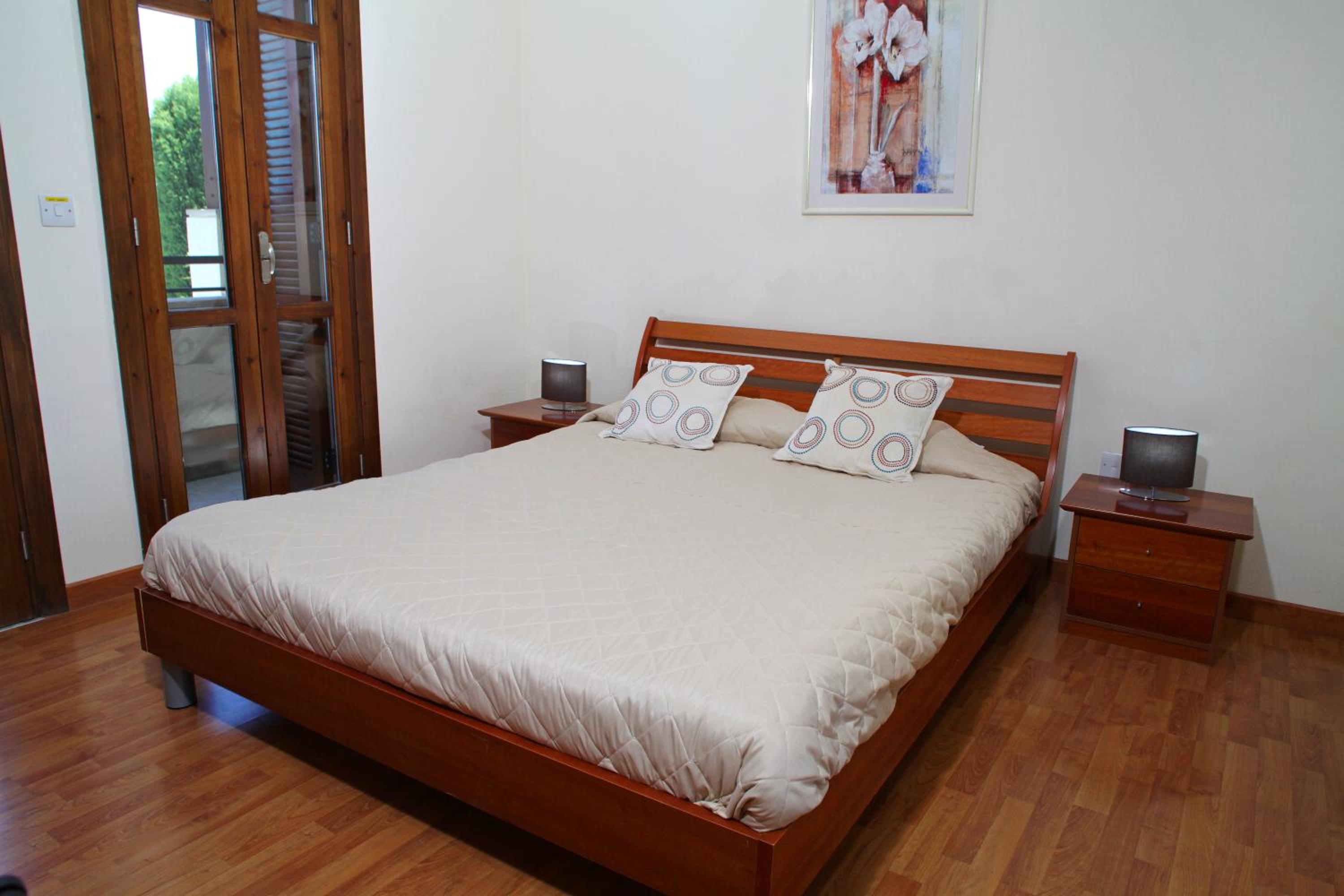 Two-Bedroom Junior Villa with Shared Pool photo 3