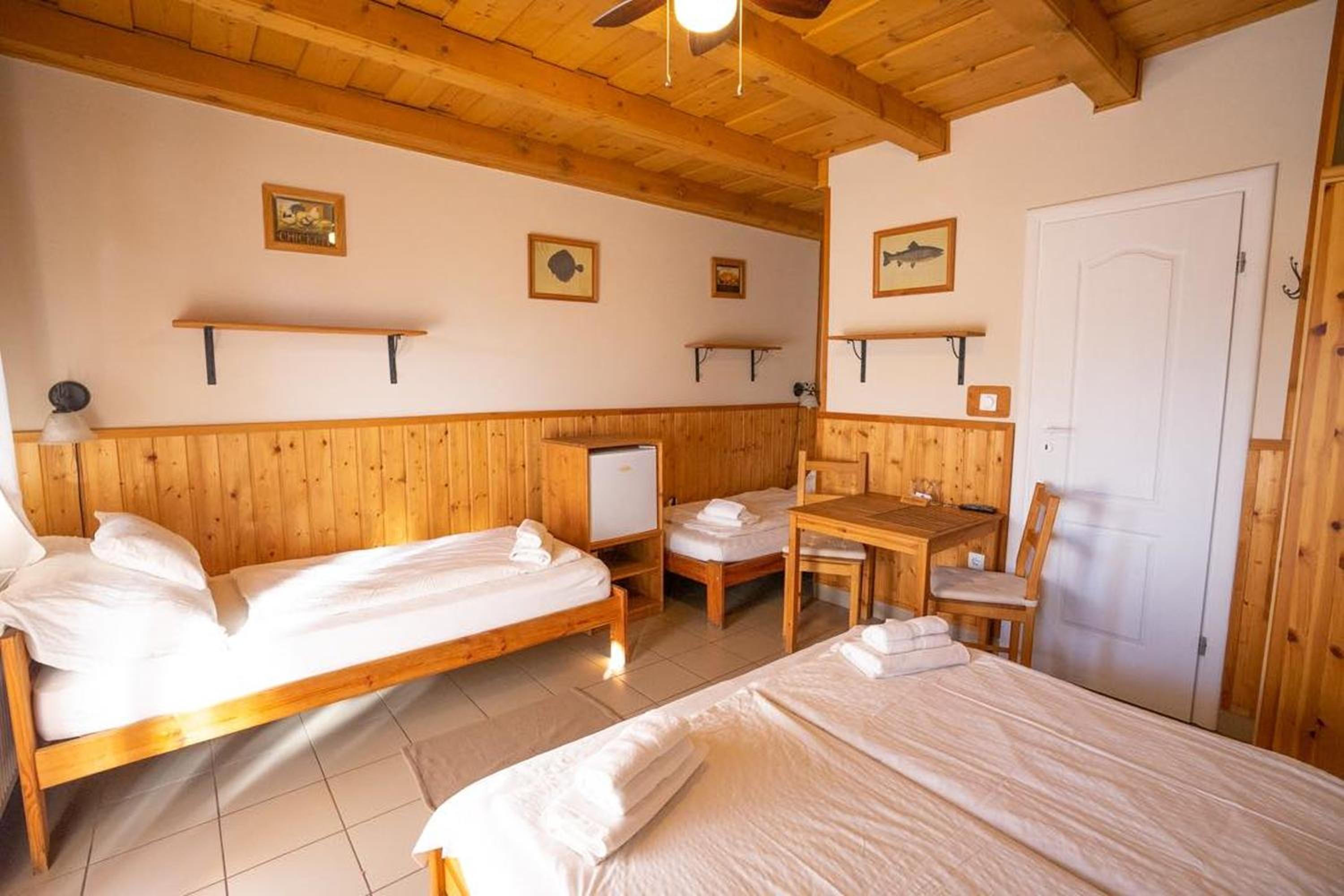Quadruple Room photo 3