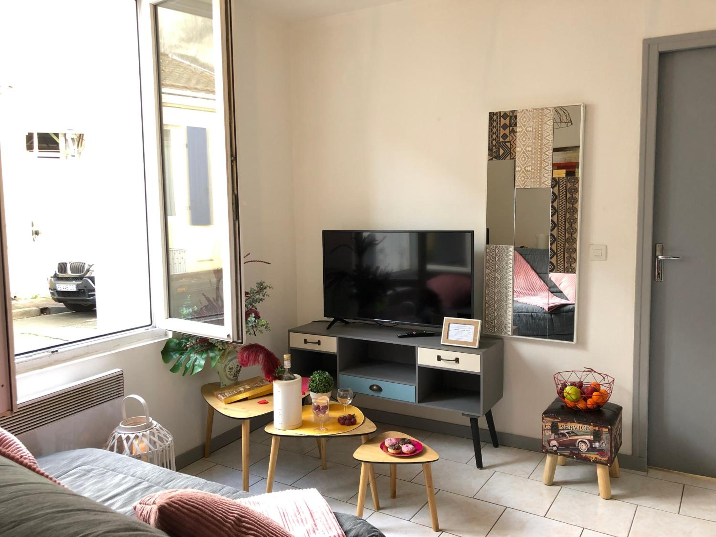 Apartment - Ground Floor - Photo 3