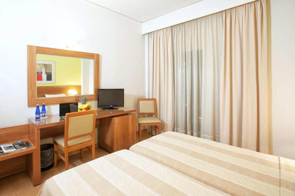 Standard Double Room photo 2