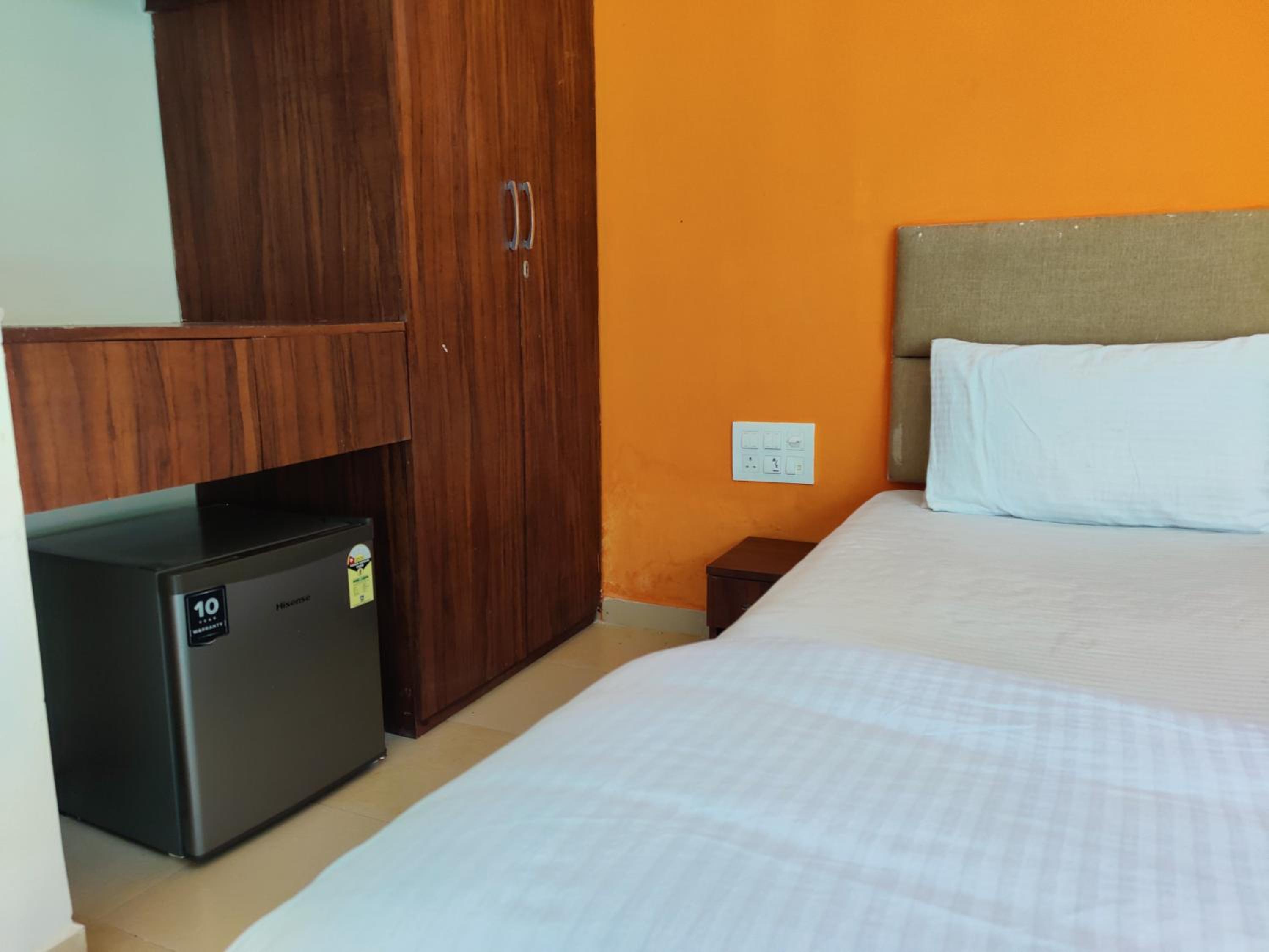 One-Bedroom House - Photo 1