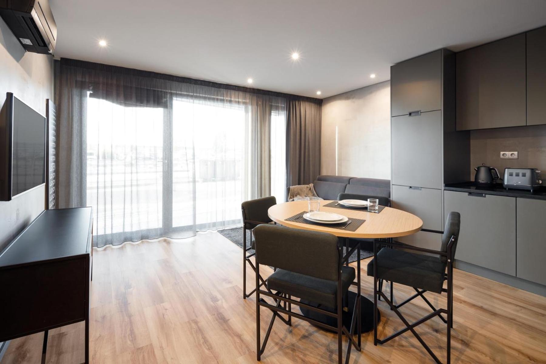 Superior Apartment - Photo 2