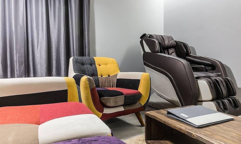 Premium(Massage chair) photo 2