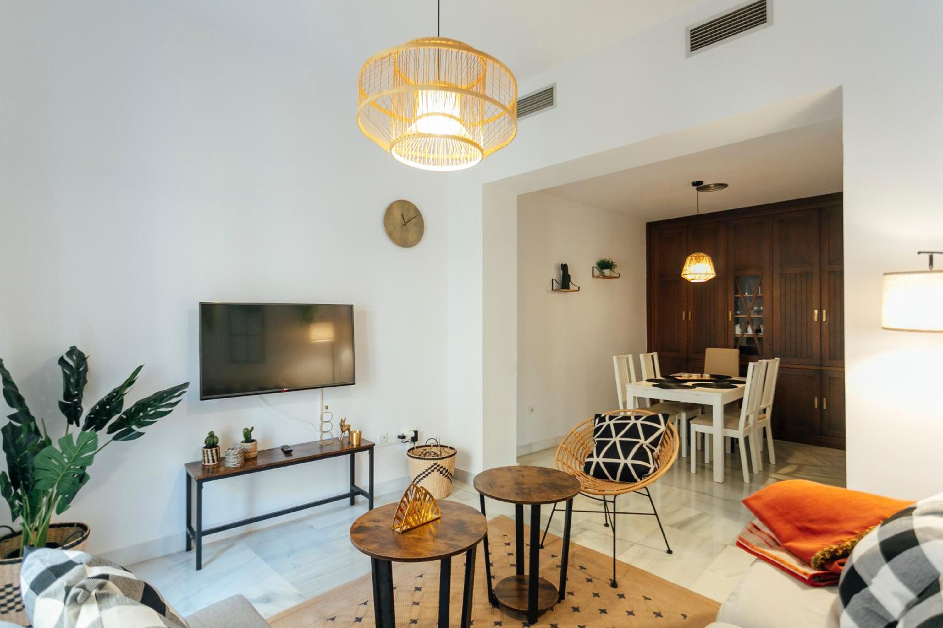 Two-Bedroom Apartment - Photo 4