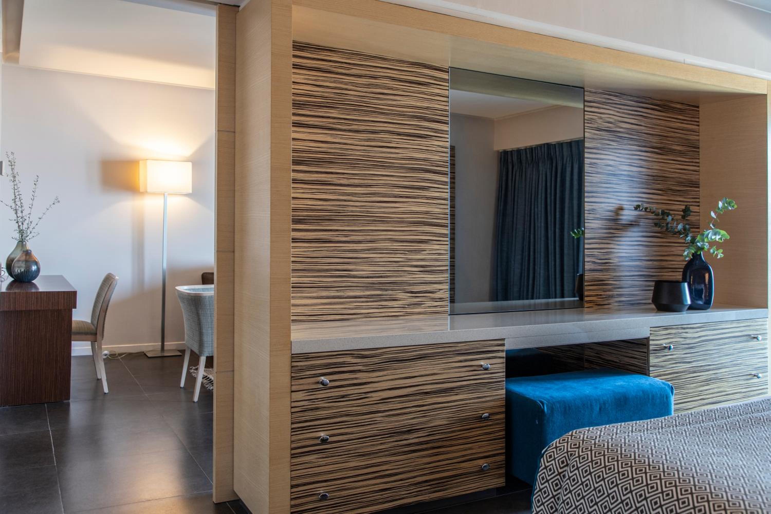 Executive Suite photo 2