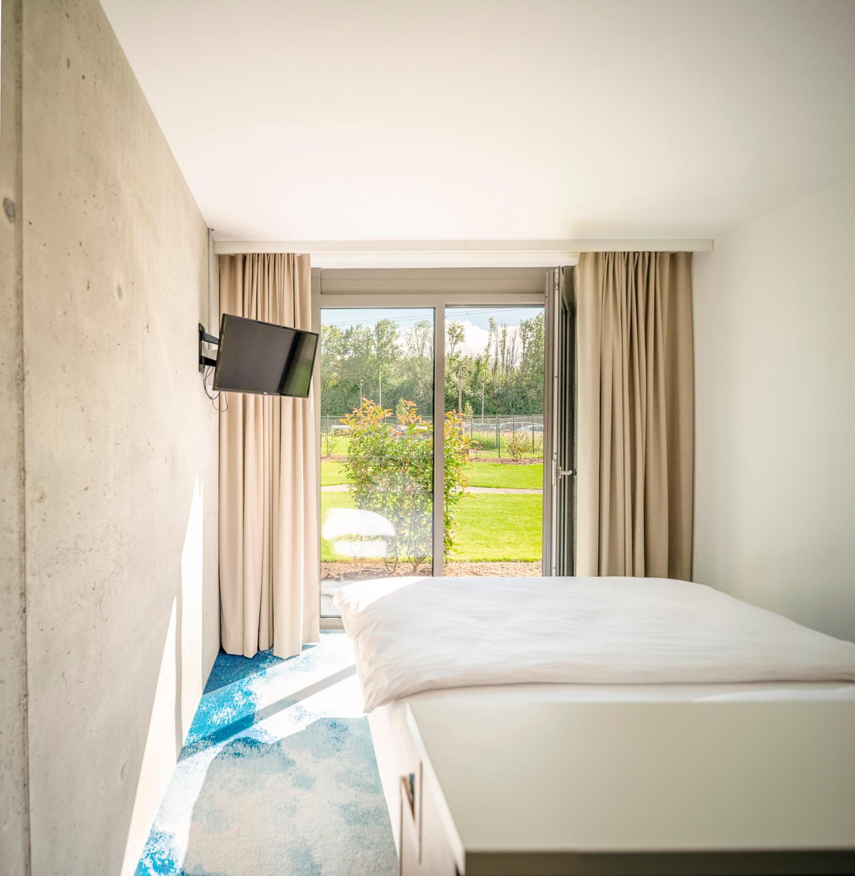 Standard Double Room - Photo 5
