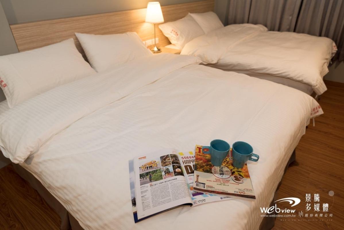 Quadruple Room with Mountain View photo 1